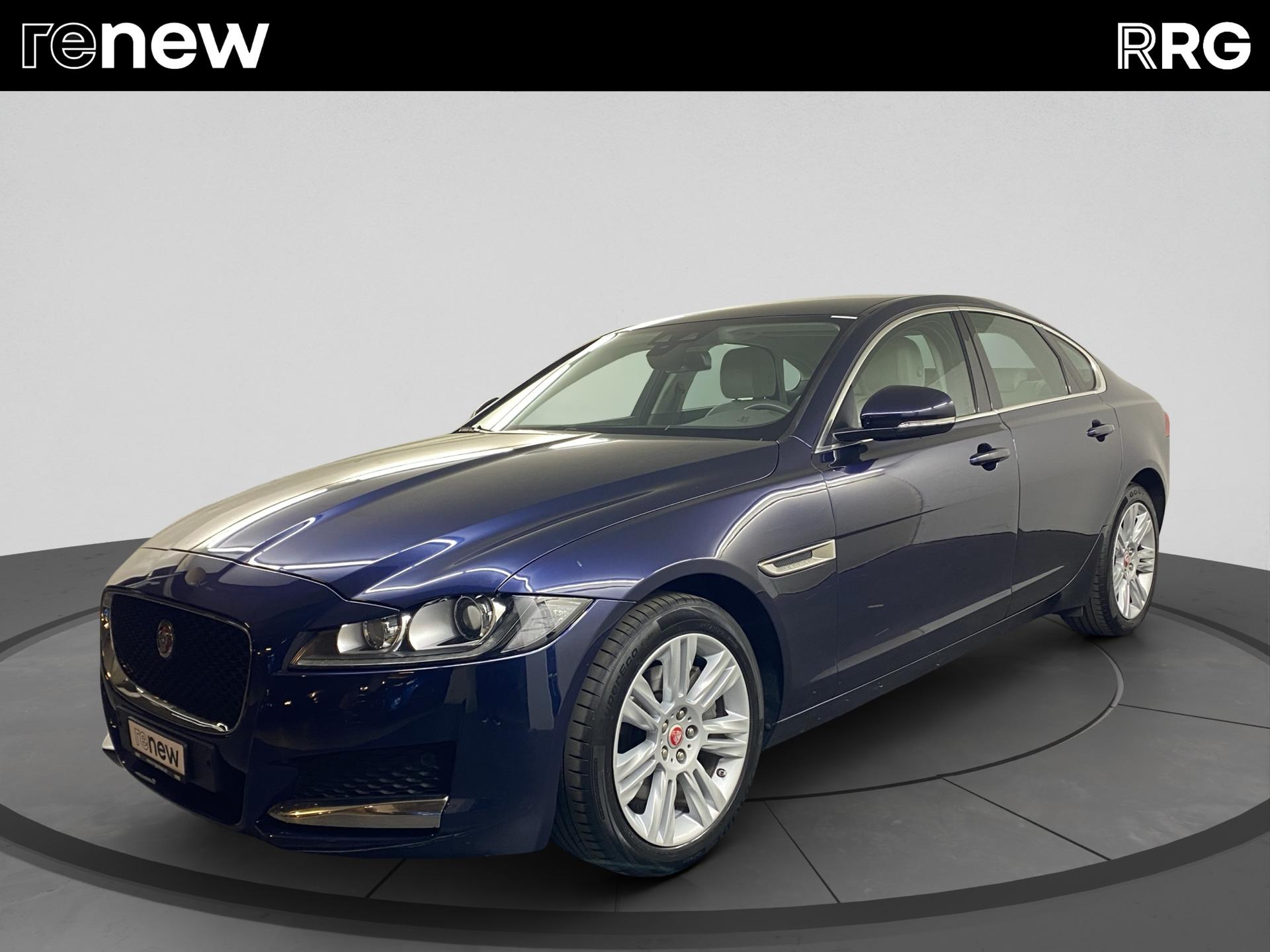 JAGUAR XF 20d Prestige Automatic-image-6