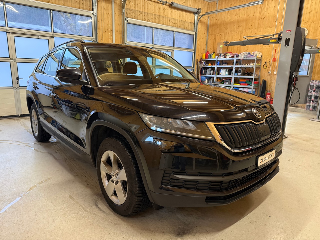 SKODA Kodiaq 2.0 TSI Ambition DSG 4x4-showroom-element-2