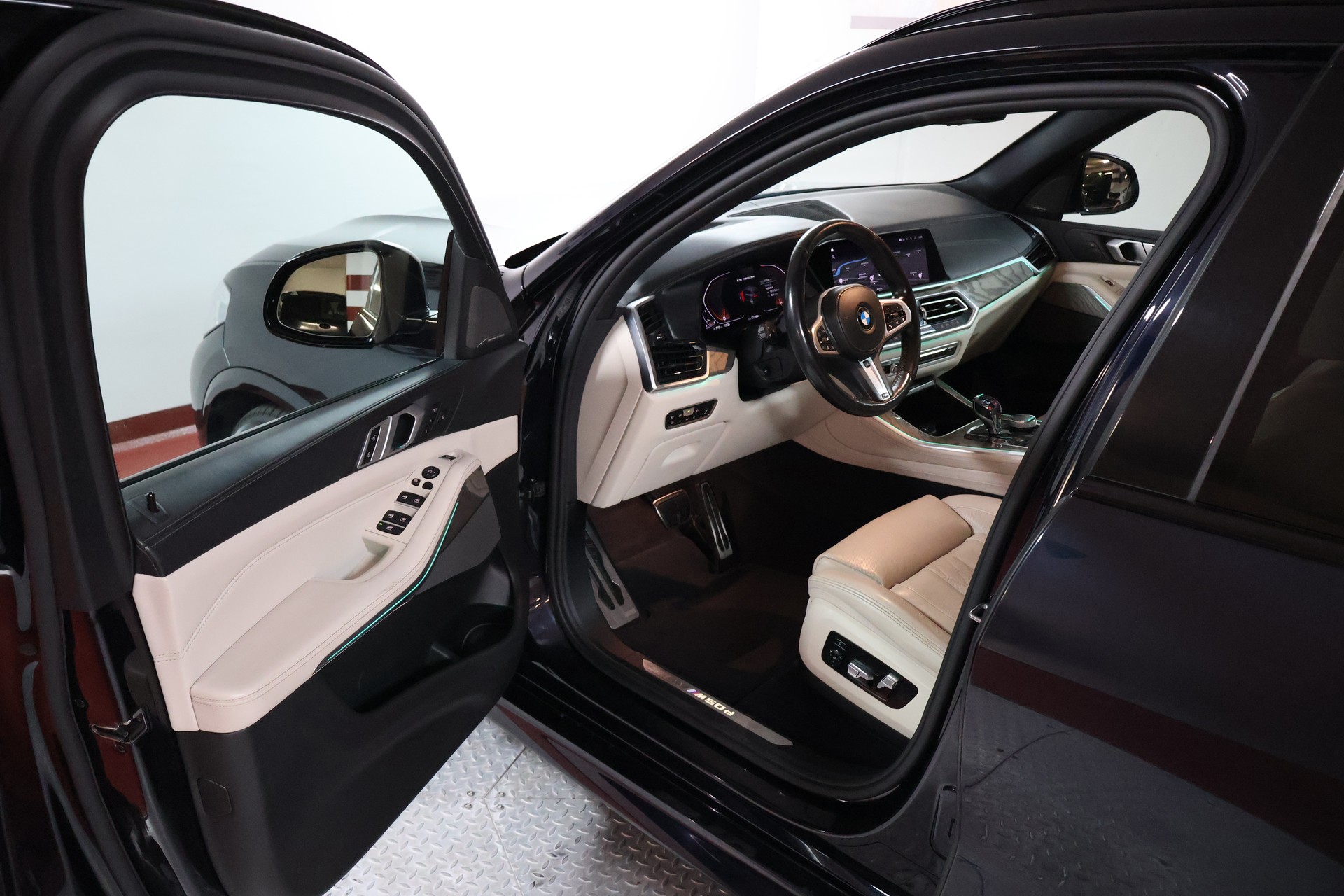 BMW X5 xDrive M50d Steptronic-image-5