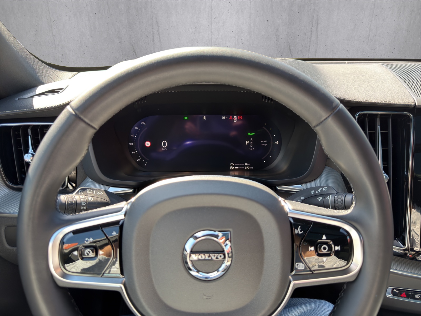 VOLVO XC60 2.0 T8 TE Polestar eAWD-image-15
