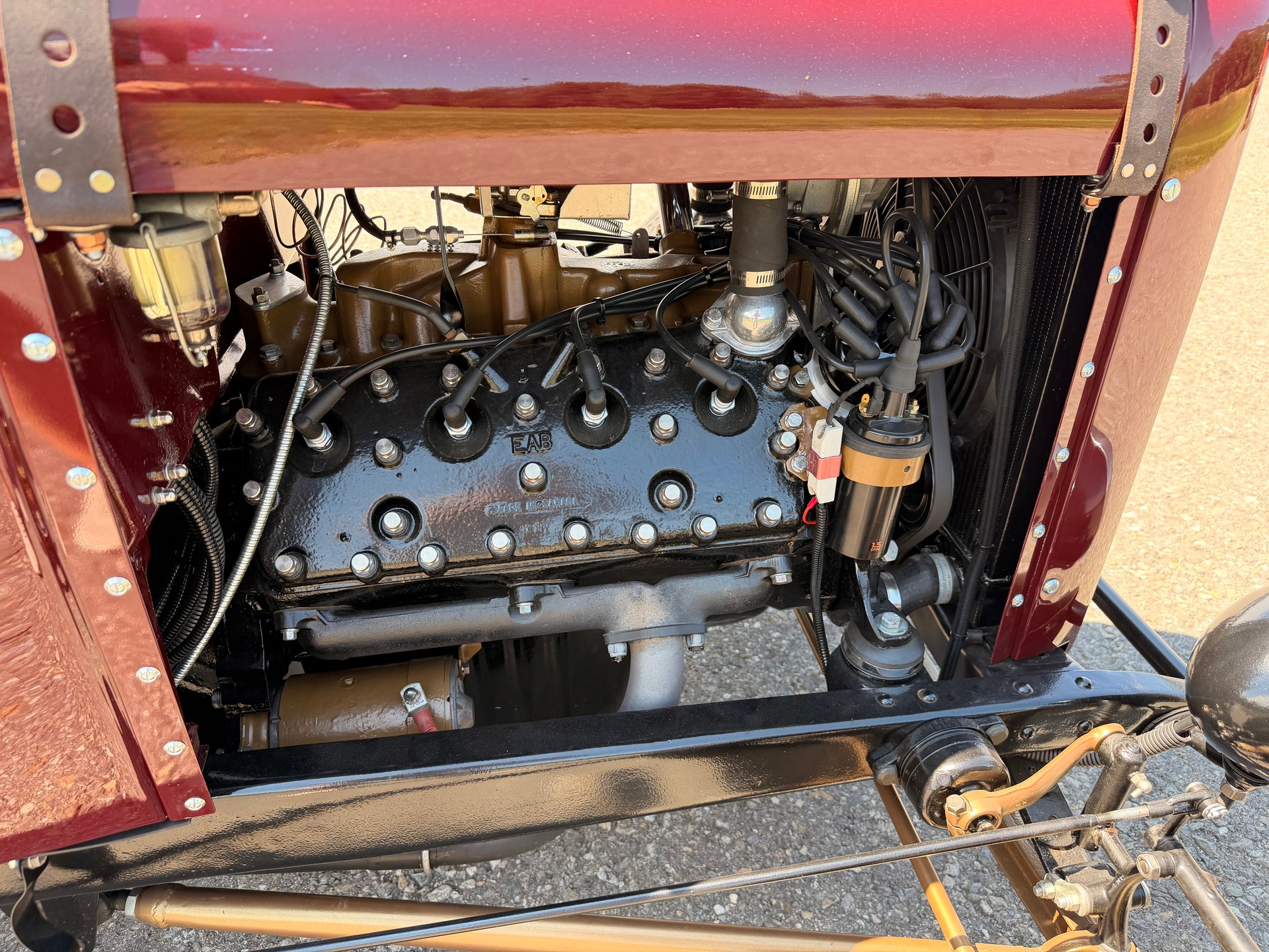FORD Hot Rod - Roadster - V8-image-24