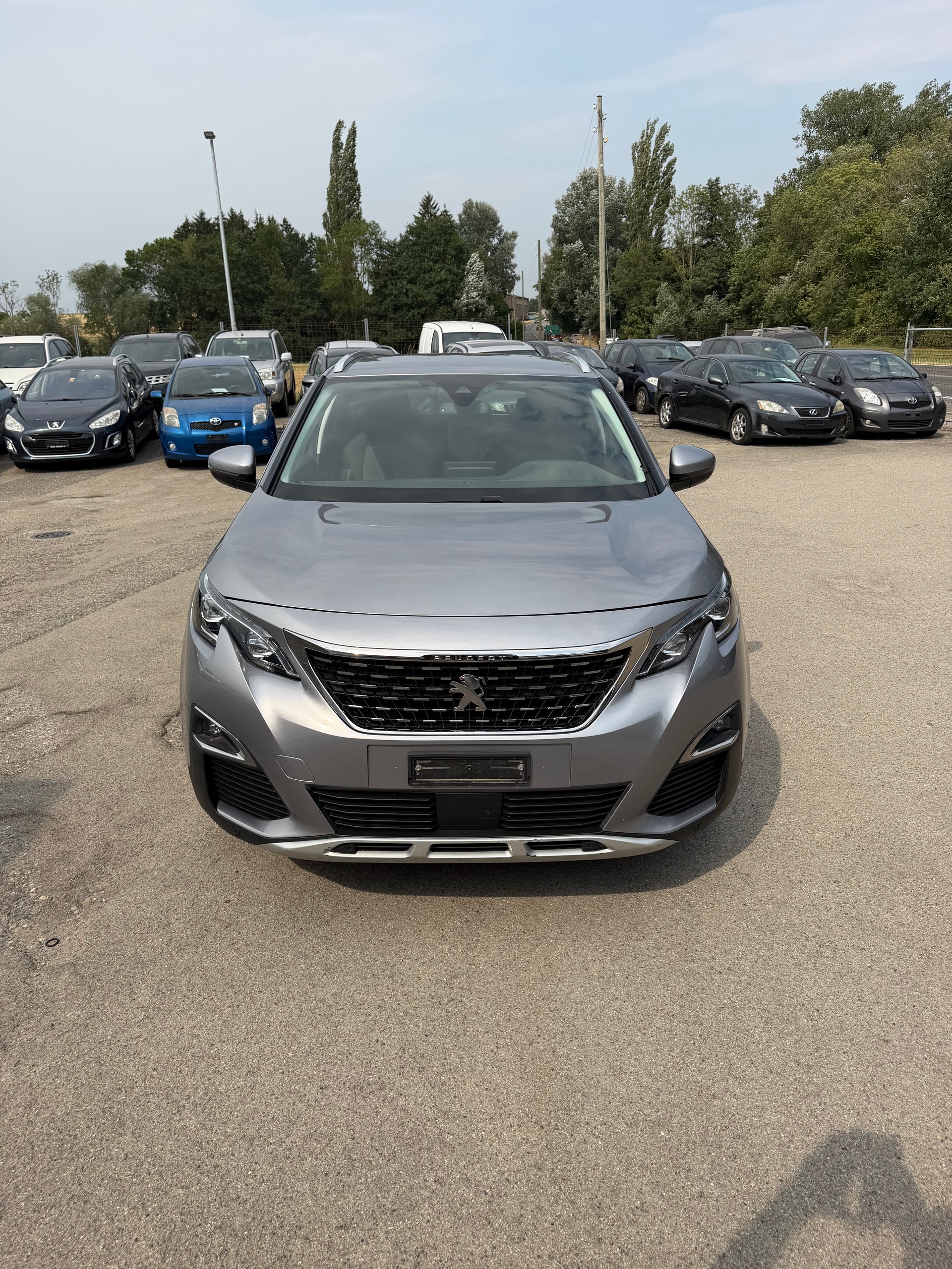 PEUGEOT 3008 1.2 PureTech Business Line EAT