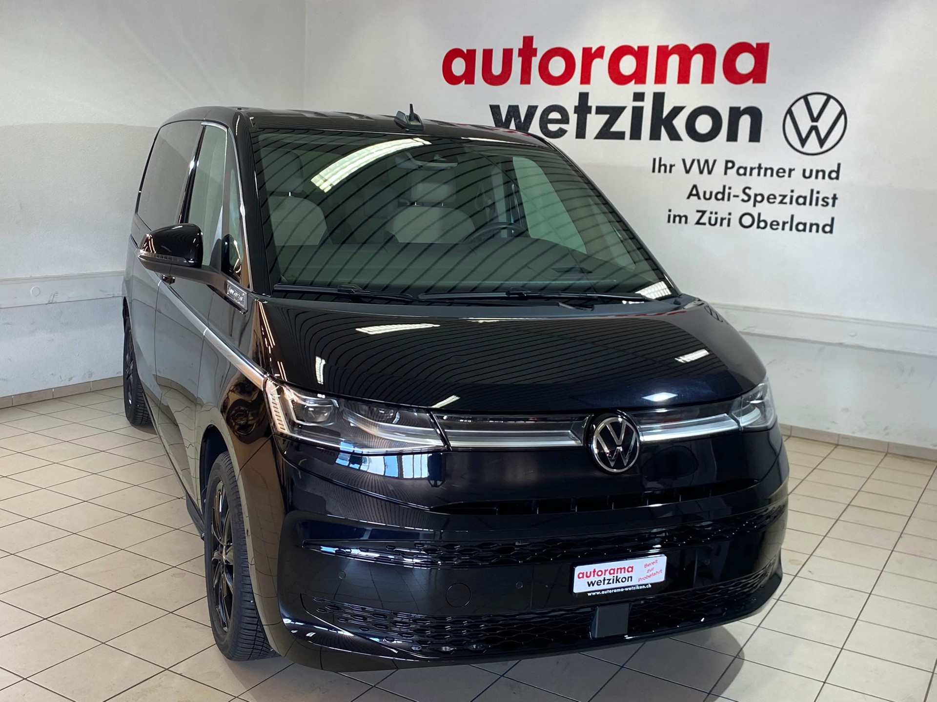 VW Multivan 2.0 TDI Style DSG-showroom-element-1