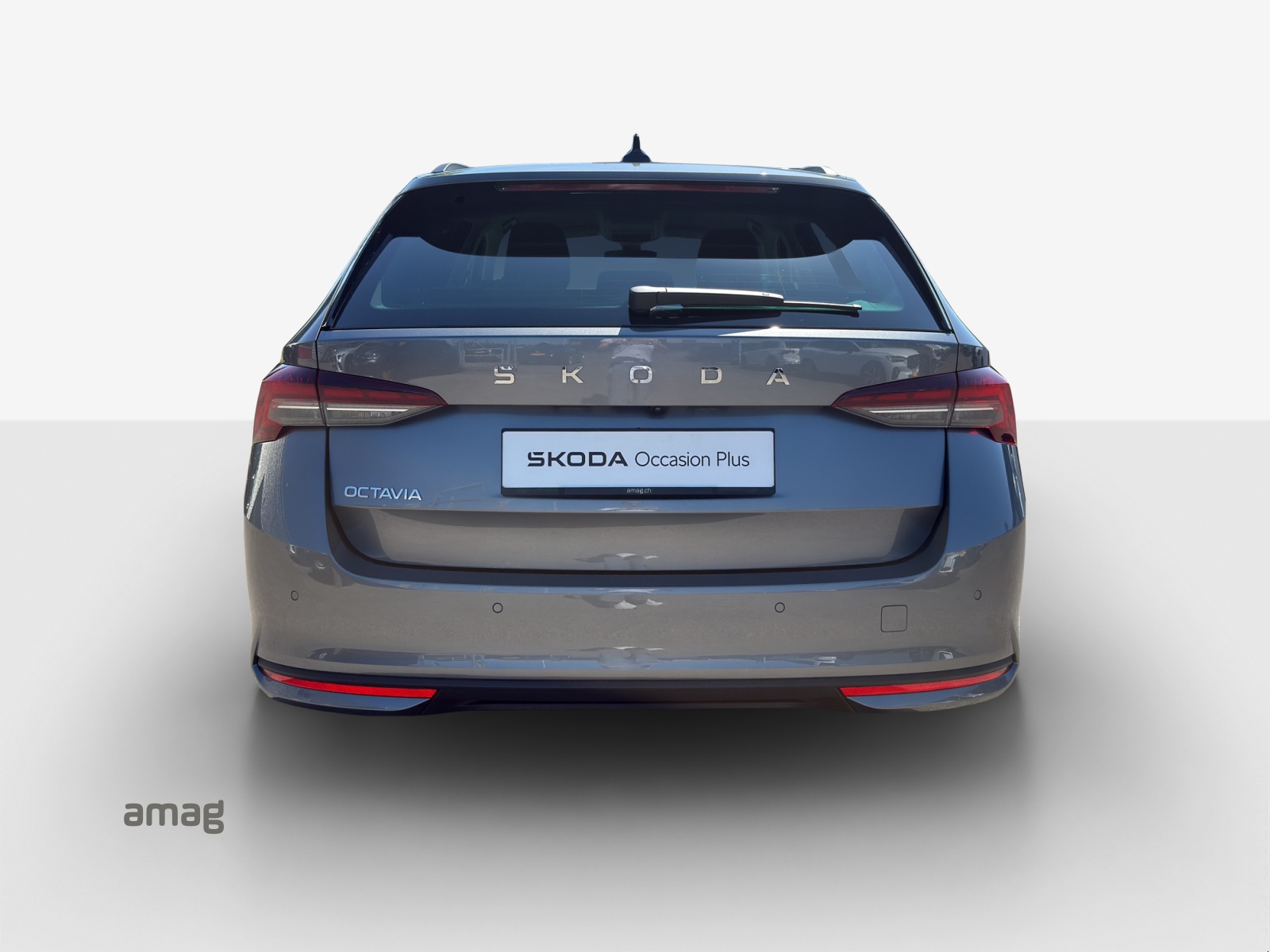 SKODA Octavia Combi 1.5 TSI mHEV DSG Dynamic-showroom-element-3