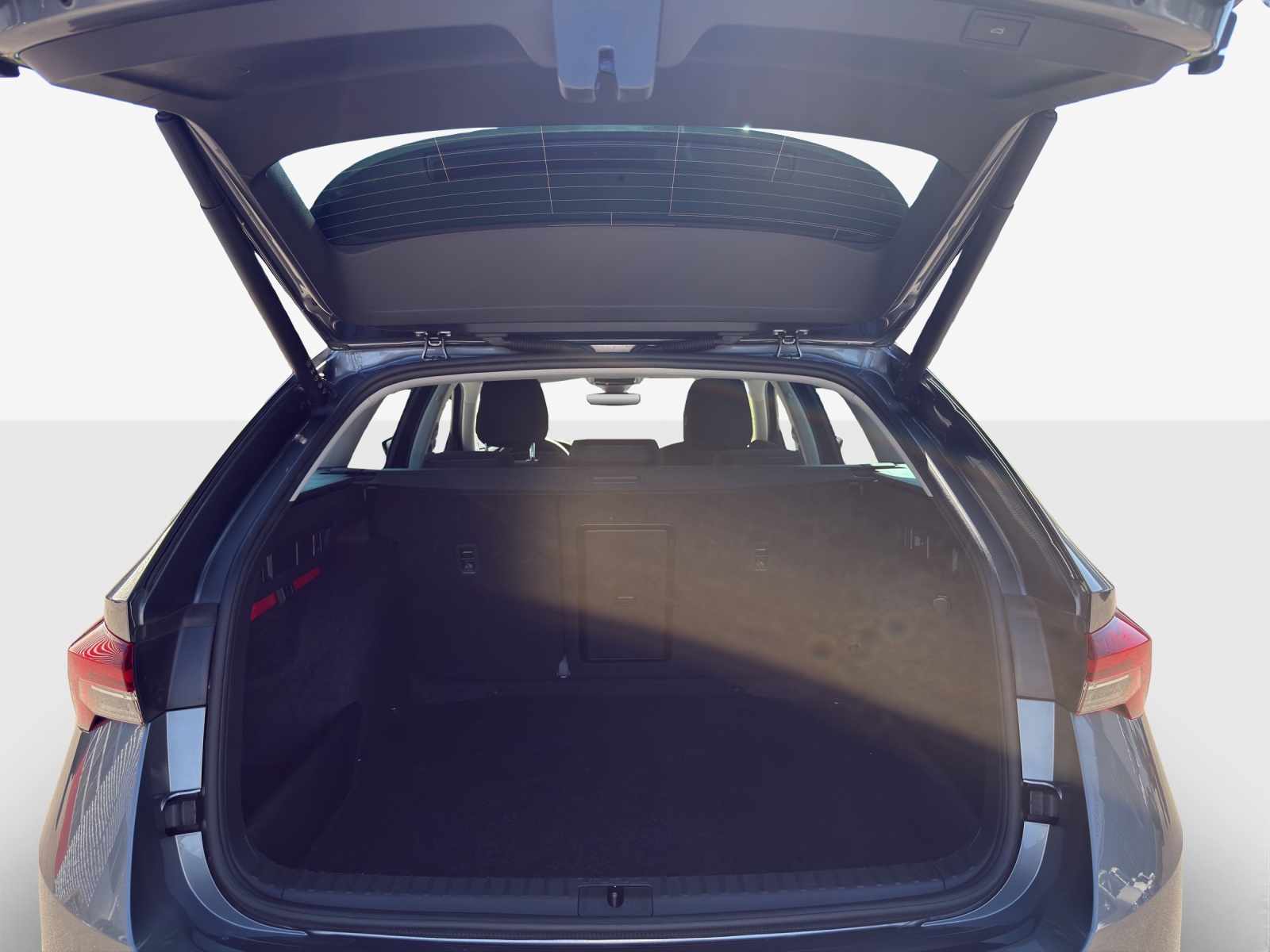 SKODA Octavia Combi 1.5 TSI mHEV DSG Dynamic-image-12