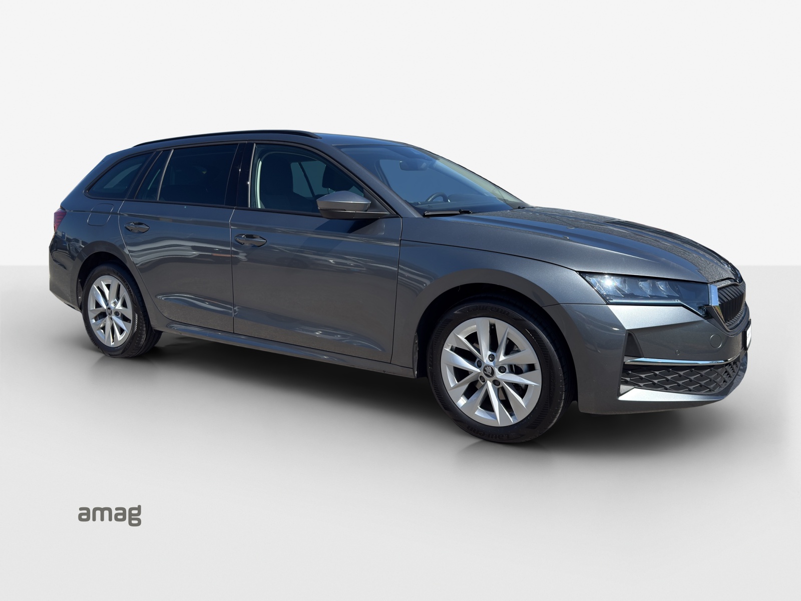 SKODA Octavia Combi 1.5 TSI mHEV DSG Dynamic-image-5