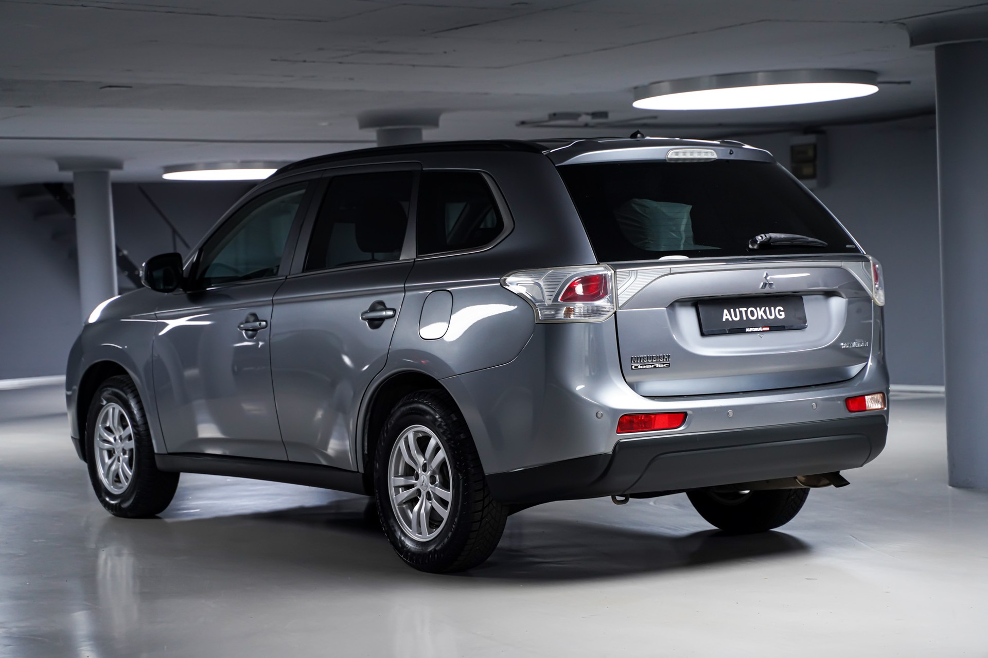 MITSUBISHI Outlander 2.0 Intense CVT-image-5