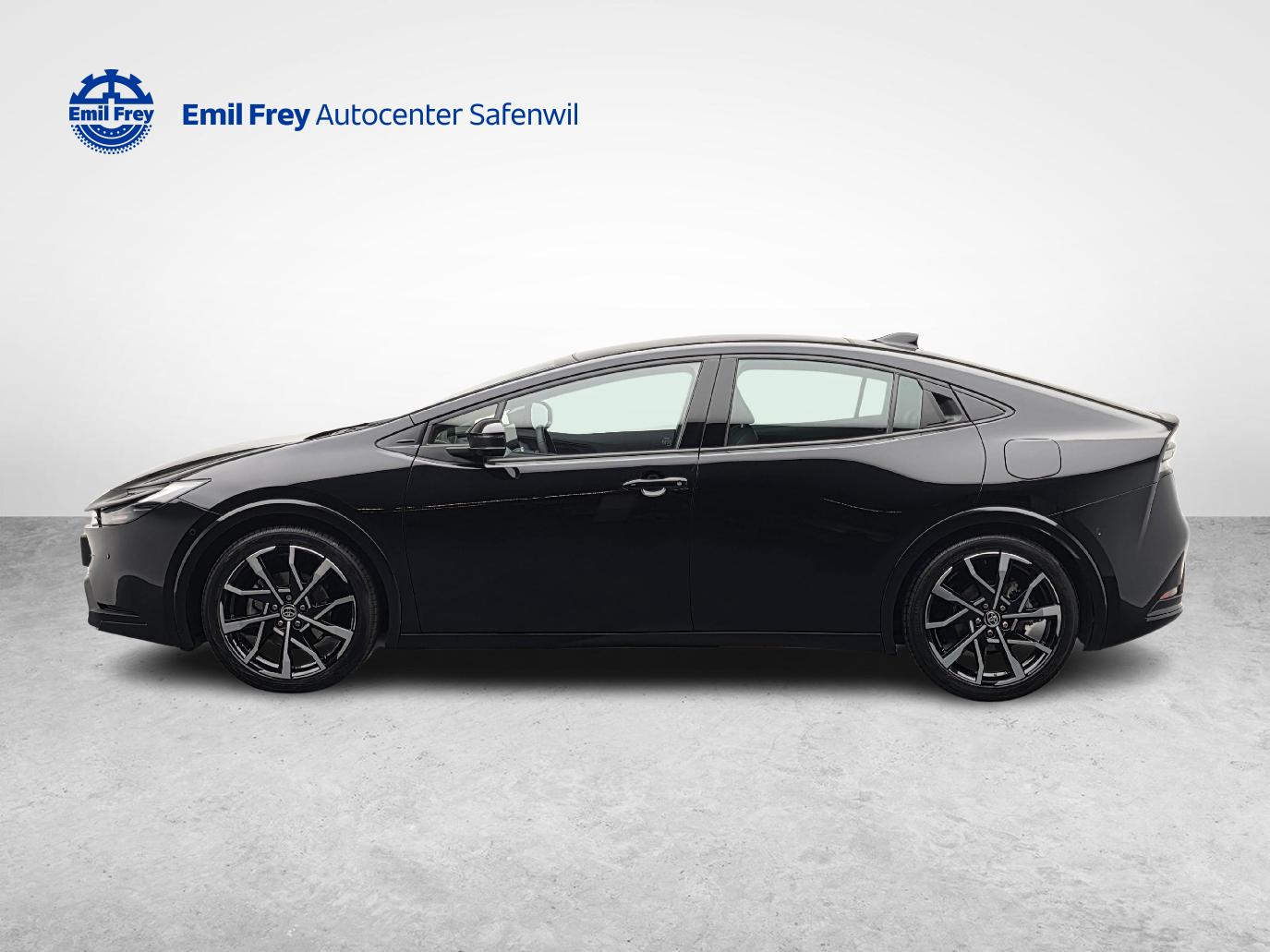 TOYOTA Prius 2.0 Plug-In-Hybrid Premium-showroom-element-1