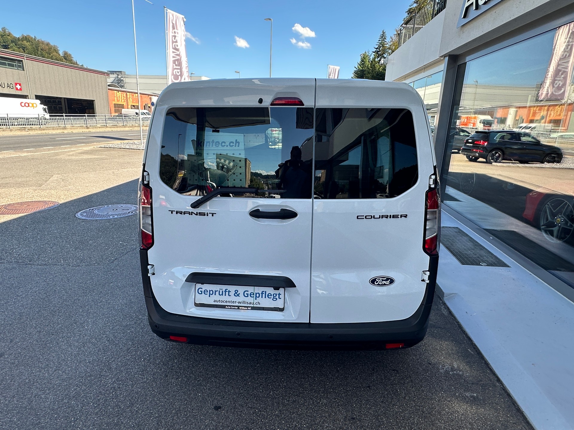FORD Transit Courier Van 1.5 EcoBlue Trend-showroom-element-3