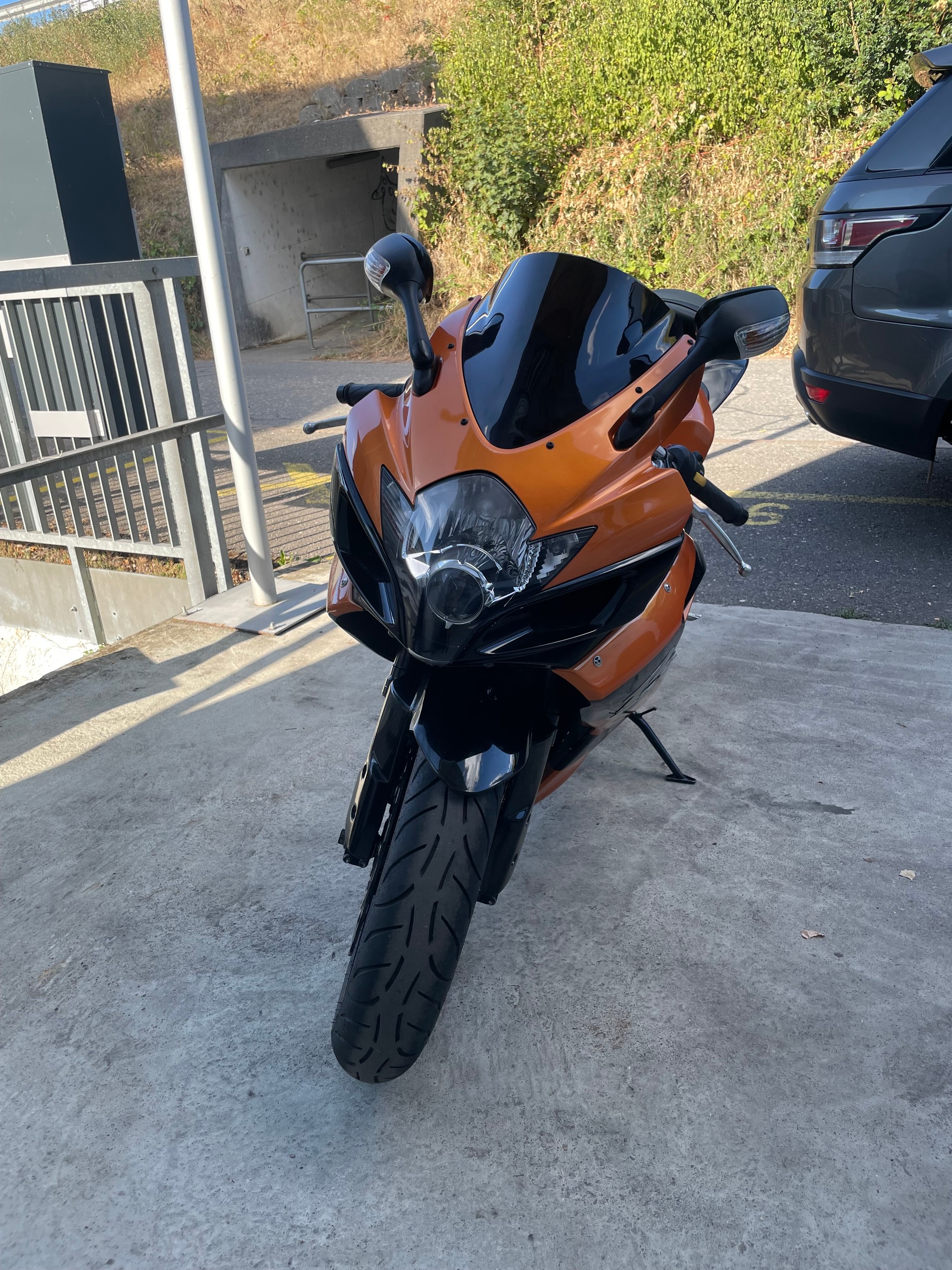 SUZUKI GSX-R 750 K6-image-6