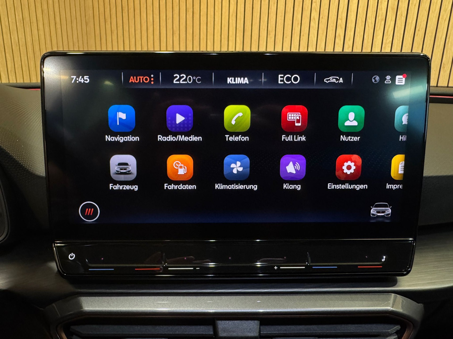 CUPRA LEON 1.4 e-HYBRID pHEV DSG-image-15