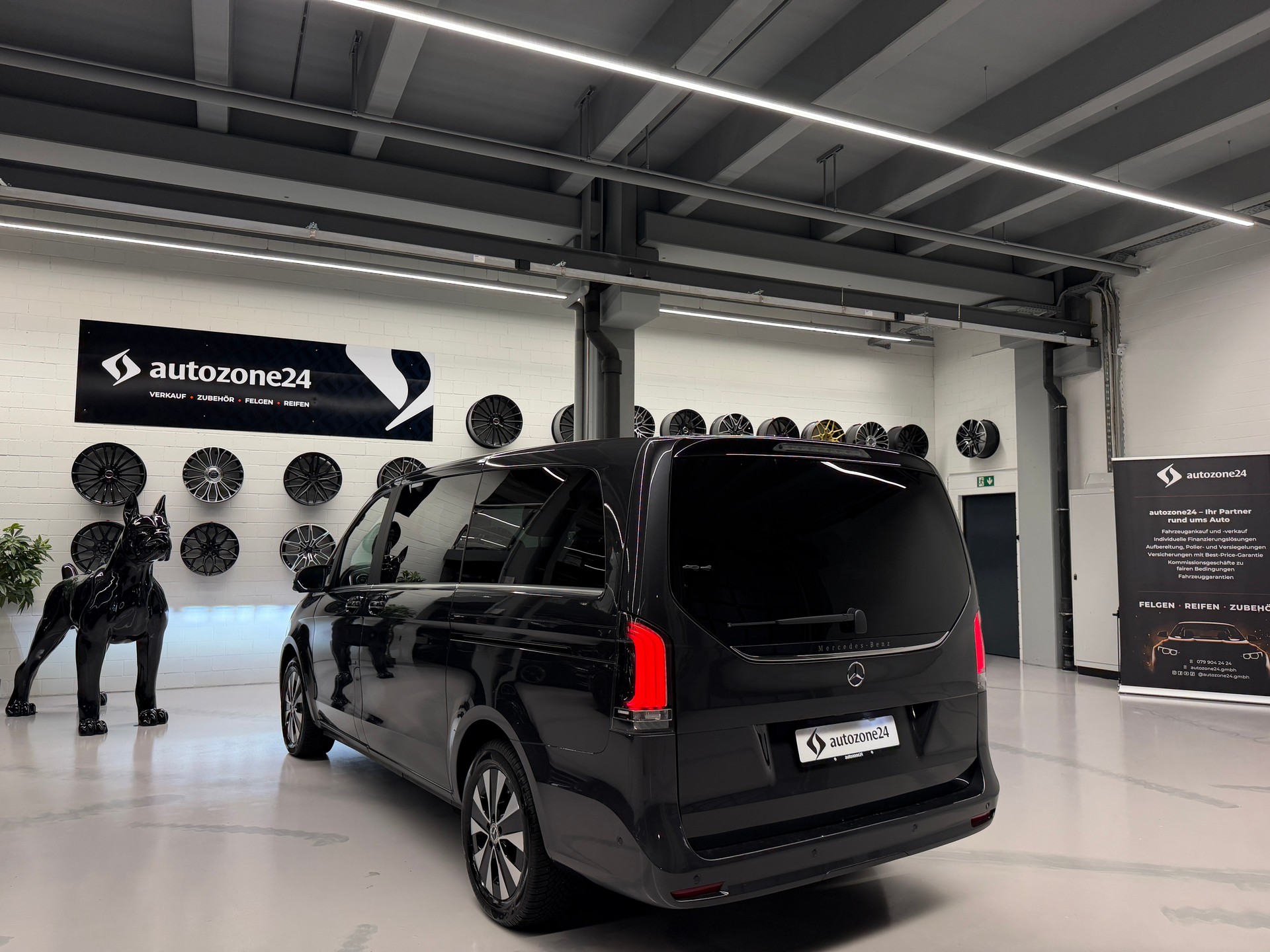 MERCEDES-BENZ V 250 d Avantgarde 4Matic lang Van *CH-Auto*Graits Service*Werksgarantie MSI bis 17.12.2027*7-Platz*-image-5