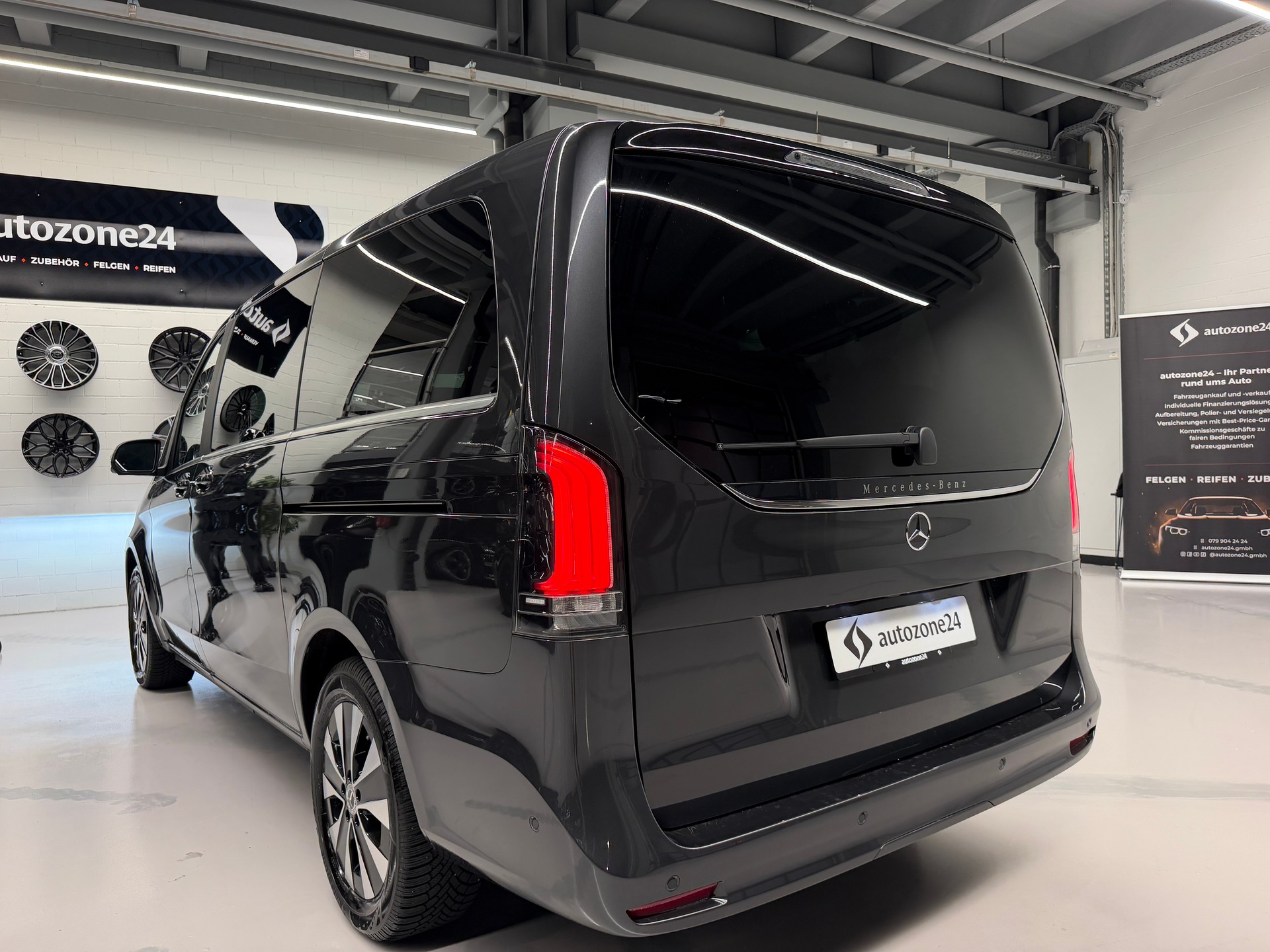 MERCEDES-BENZ V 250 d Avantgarde 4Matic lang Van *CH-Auto*Graits Service*Werksgarantie MSI bis 17.12.2027*7-Platz*-showroom-element-2