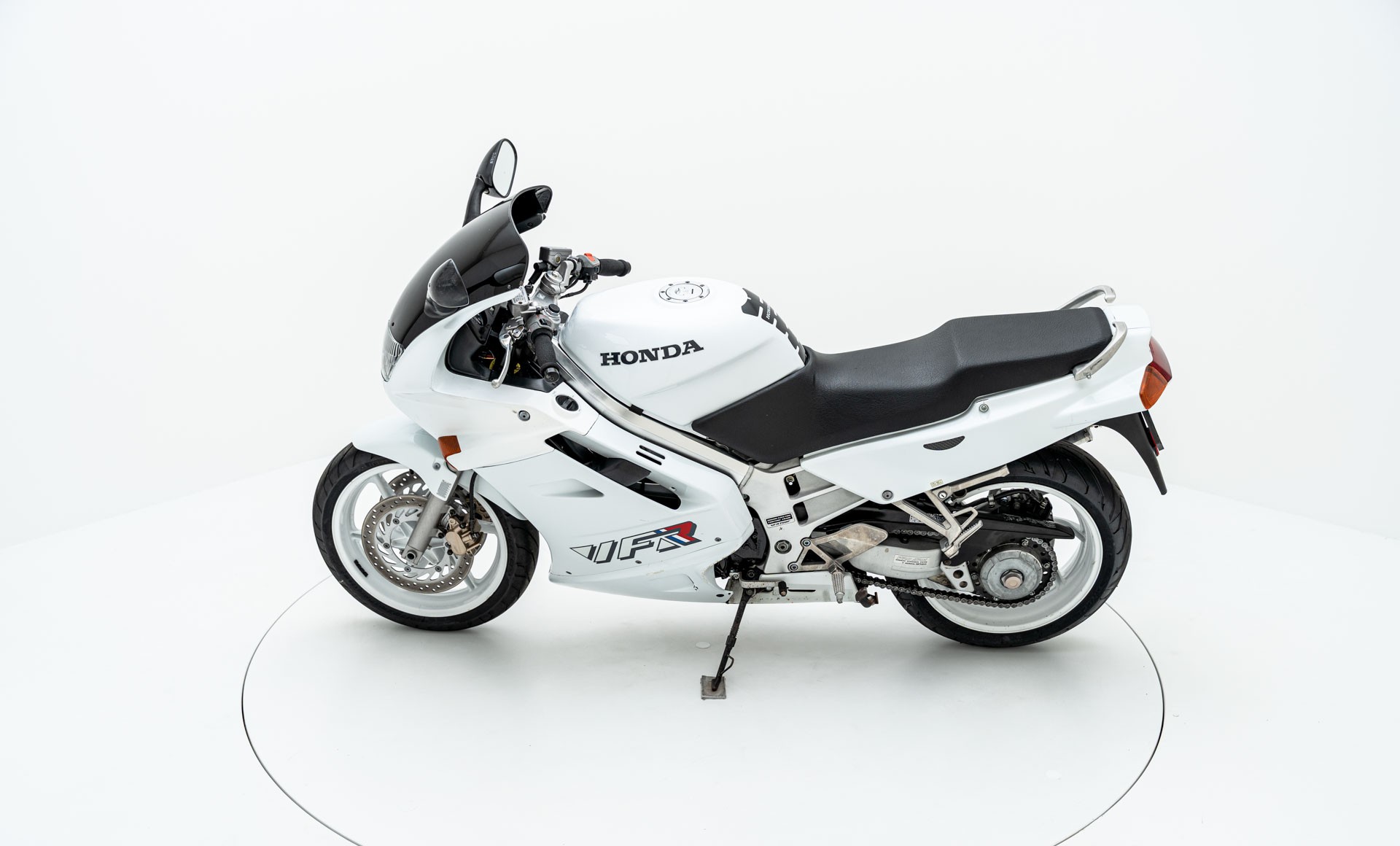 HONDA VFR 750 F L-image-5