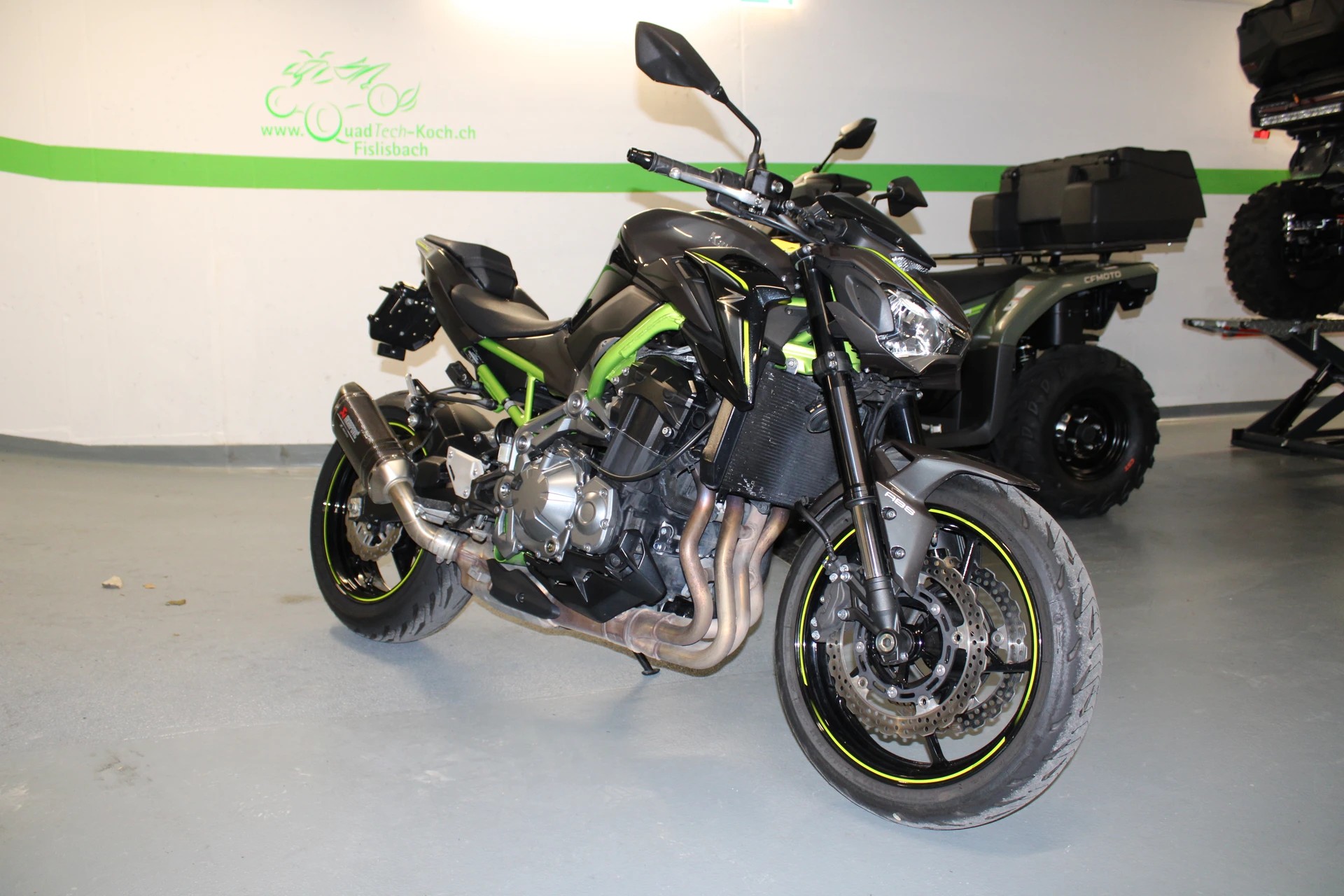 KAWASAKI Z 900-image-0