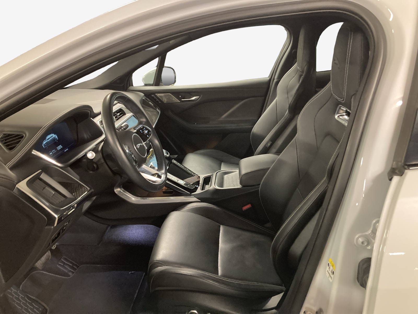 JAGUAR I-Pace EV400 S AWD-image-7
