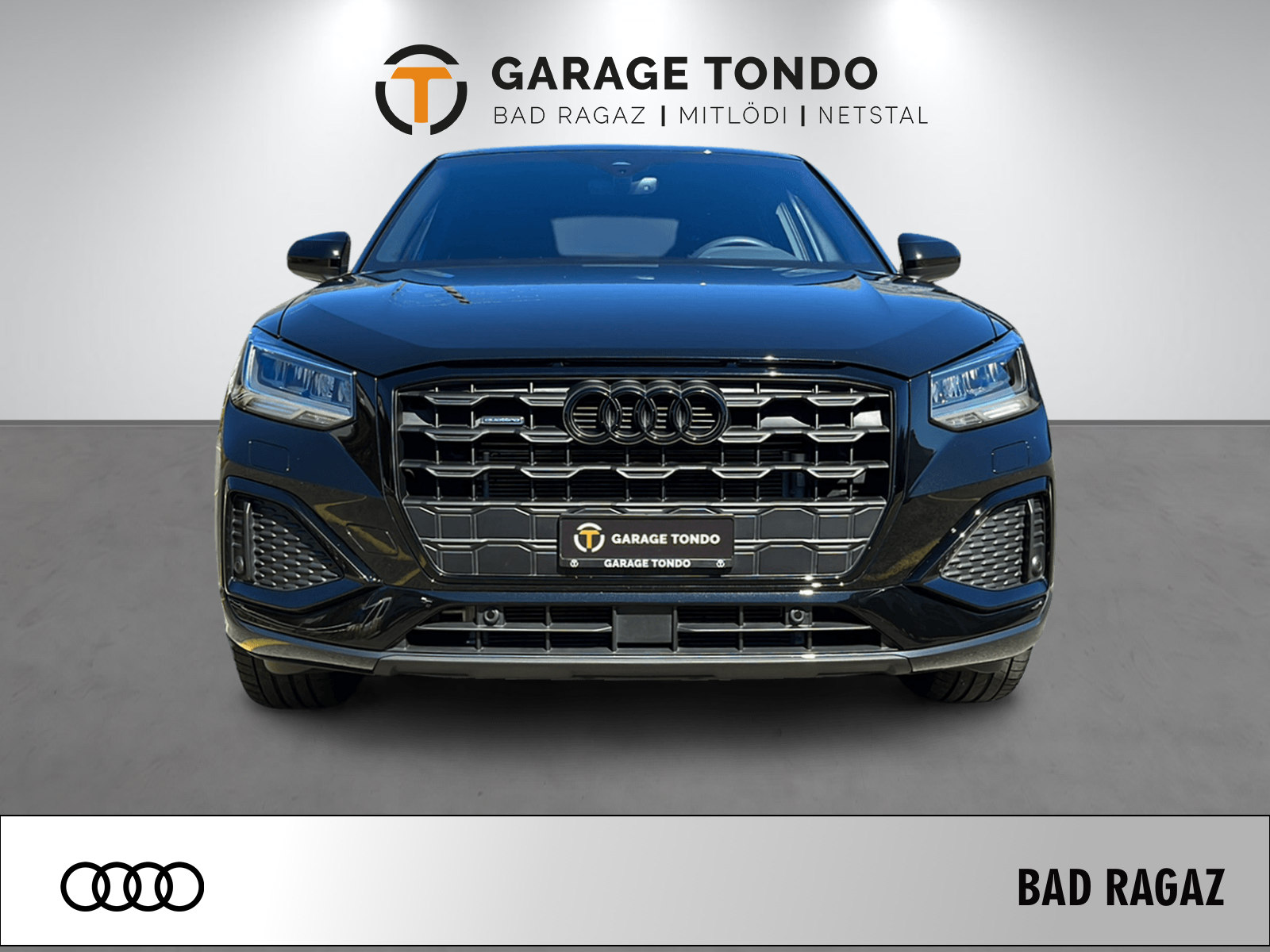 AUDI Q2 2.0 40 TFSI Advanced Attraction quattro S-Tronic-showroom-element-1