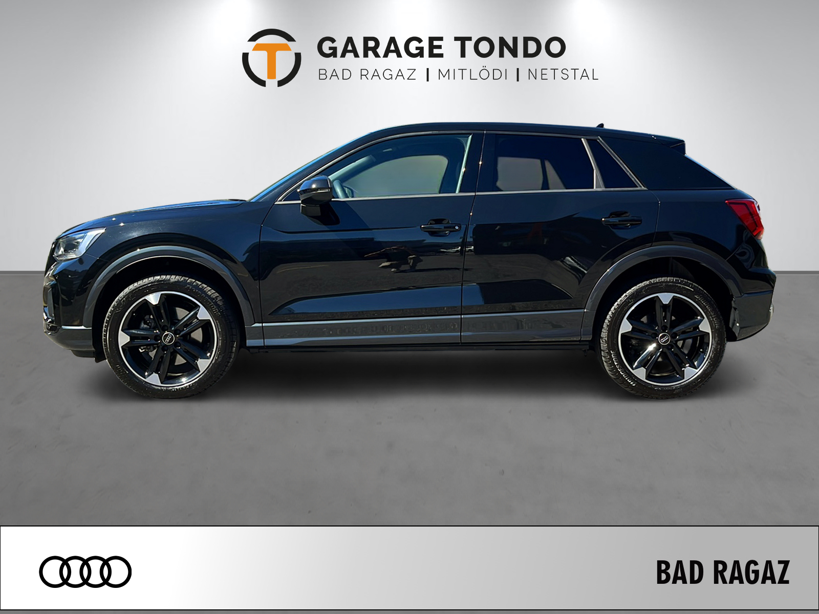 AUDI Q2 2.0 40 TFSI Advanced Attraction quattro S-Tronic-showroom-element-2