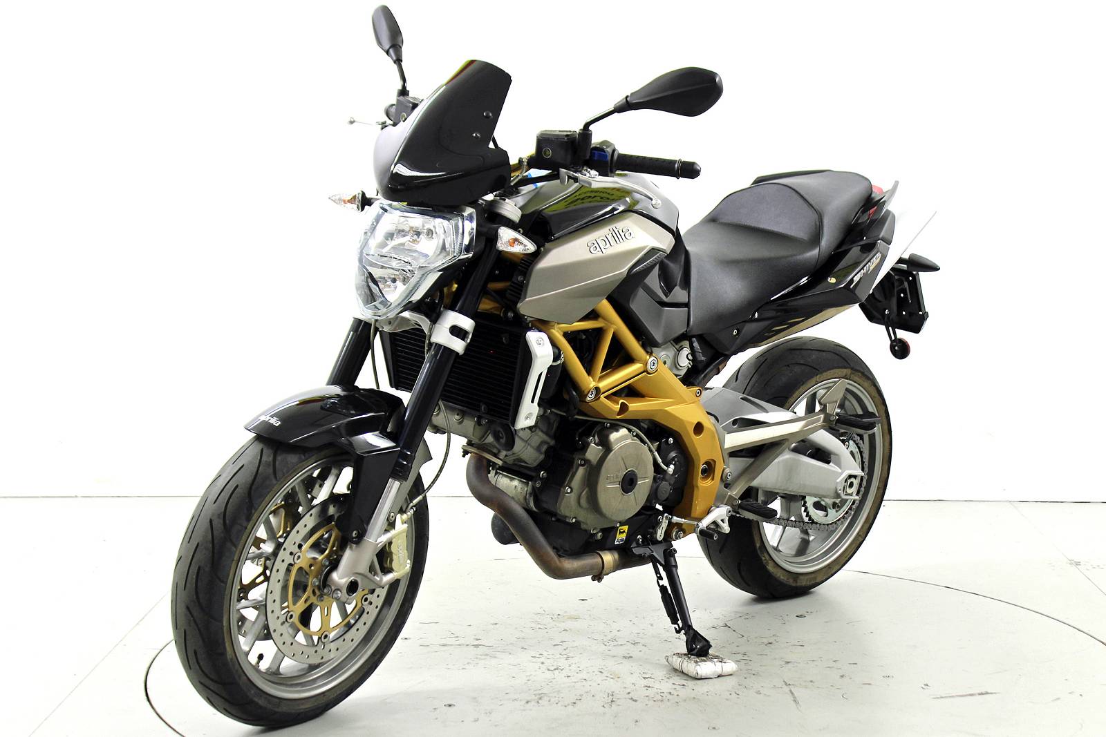 APRILIA SL 750 Shiver-image-2