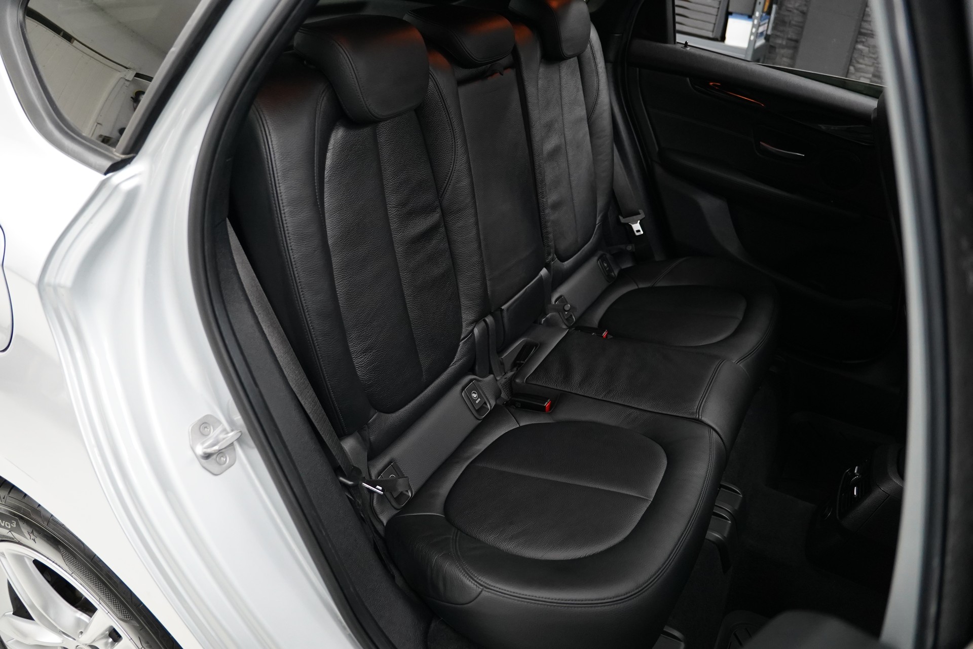 BMW 225i xDrive Active Tourer Steptronic-image-20