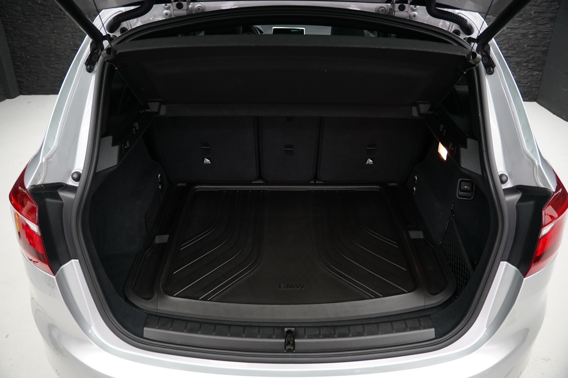 BMW 225i xDrive Active Tourer Steptronic-image-31
