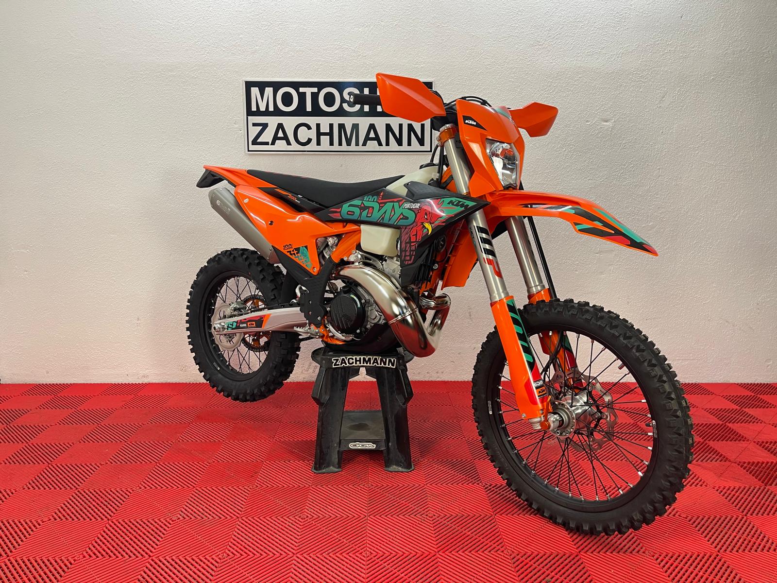 KTM 300 EXC SixDays 2027-showroom-element-1