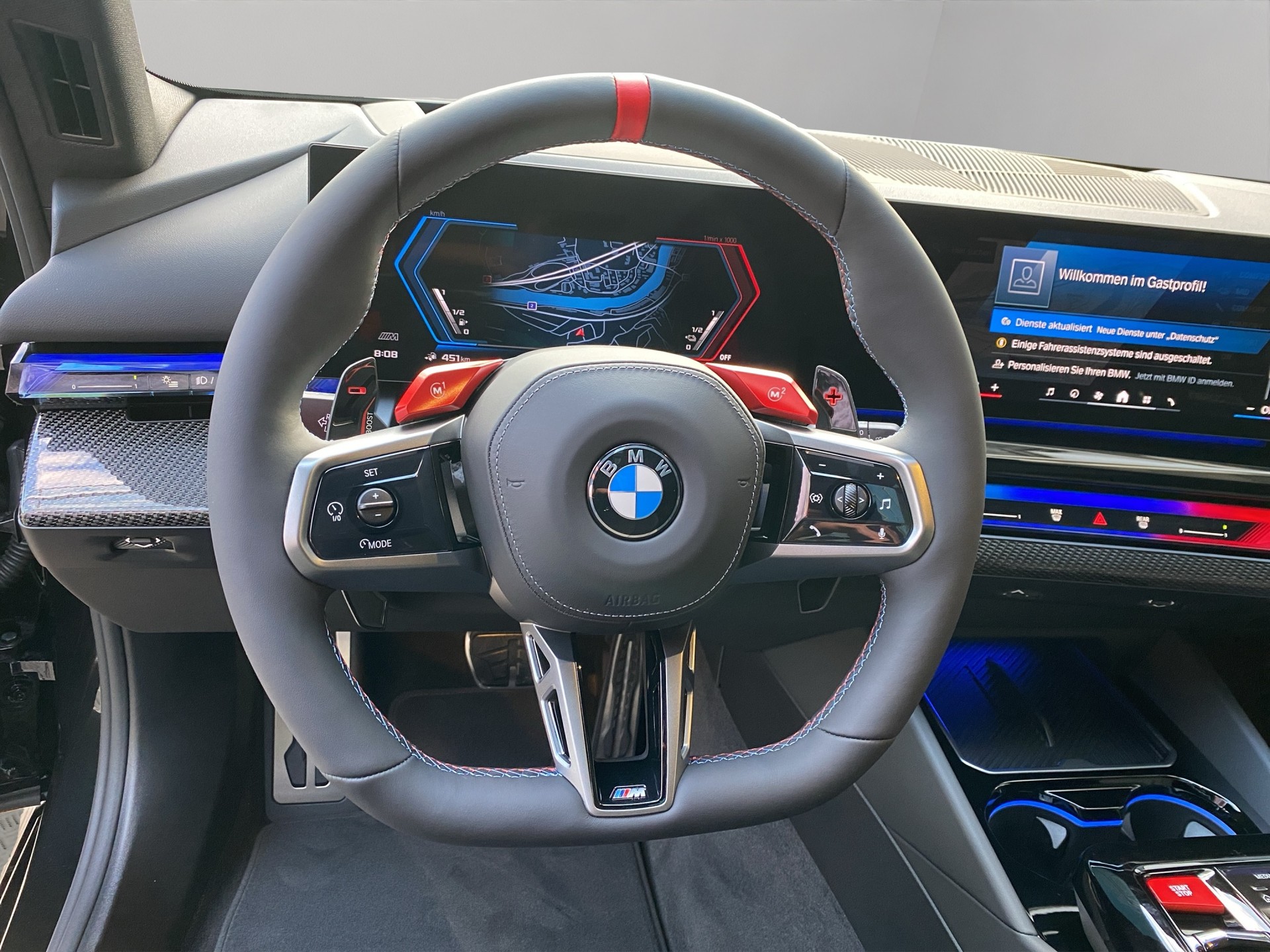 BMW M5 xDrive Touring-image-12