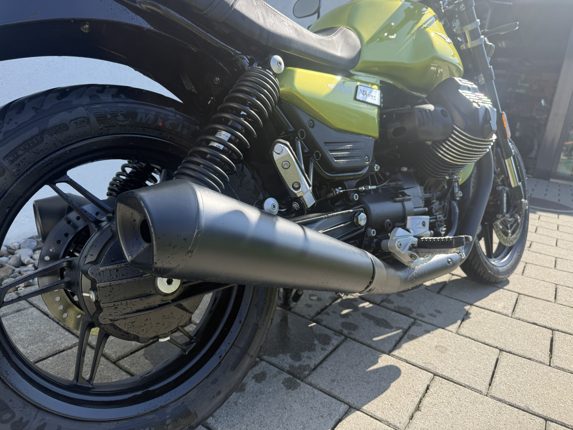 MOTO GUZZI V7 850 Sport-image-5