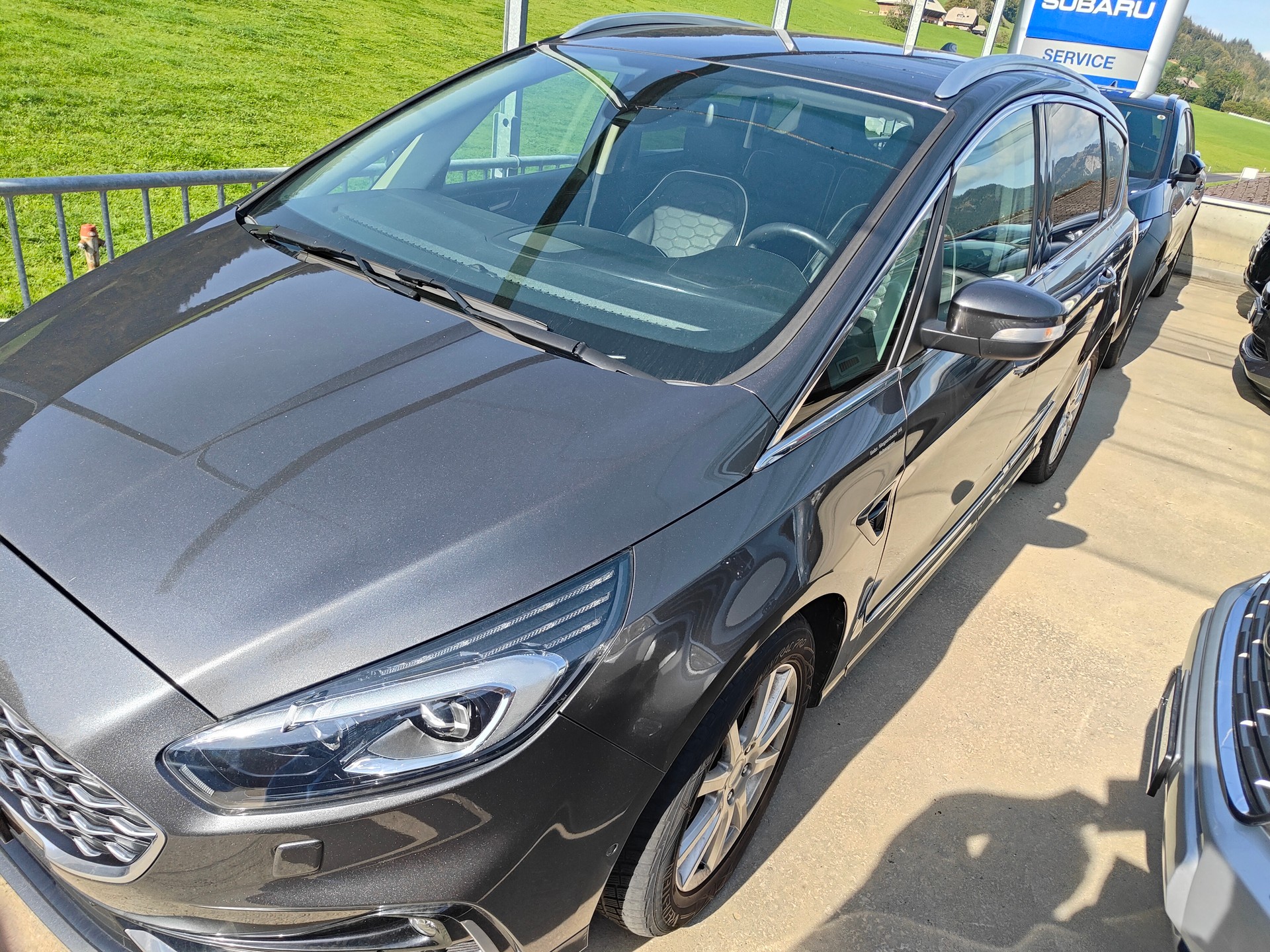 FORD S-Max 2.0 TDCi Vignale AWD Automatic-showroom-element-3