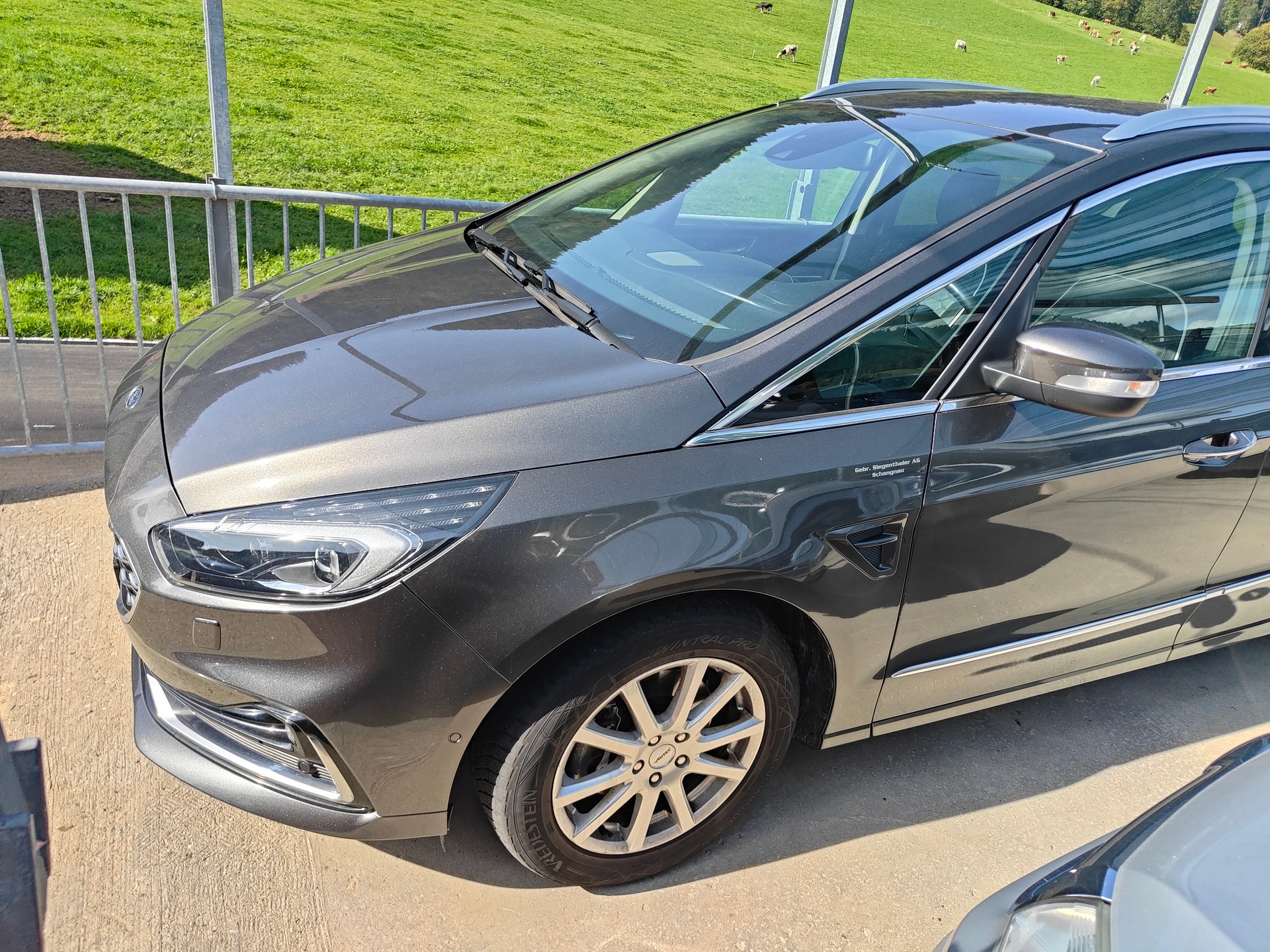 FORD S-Max 2.0 TDCi Vignale AWD Automatic-showroom-element-2