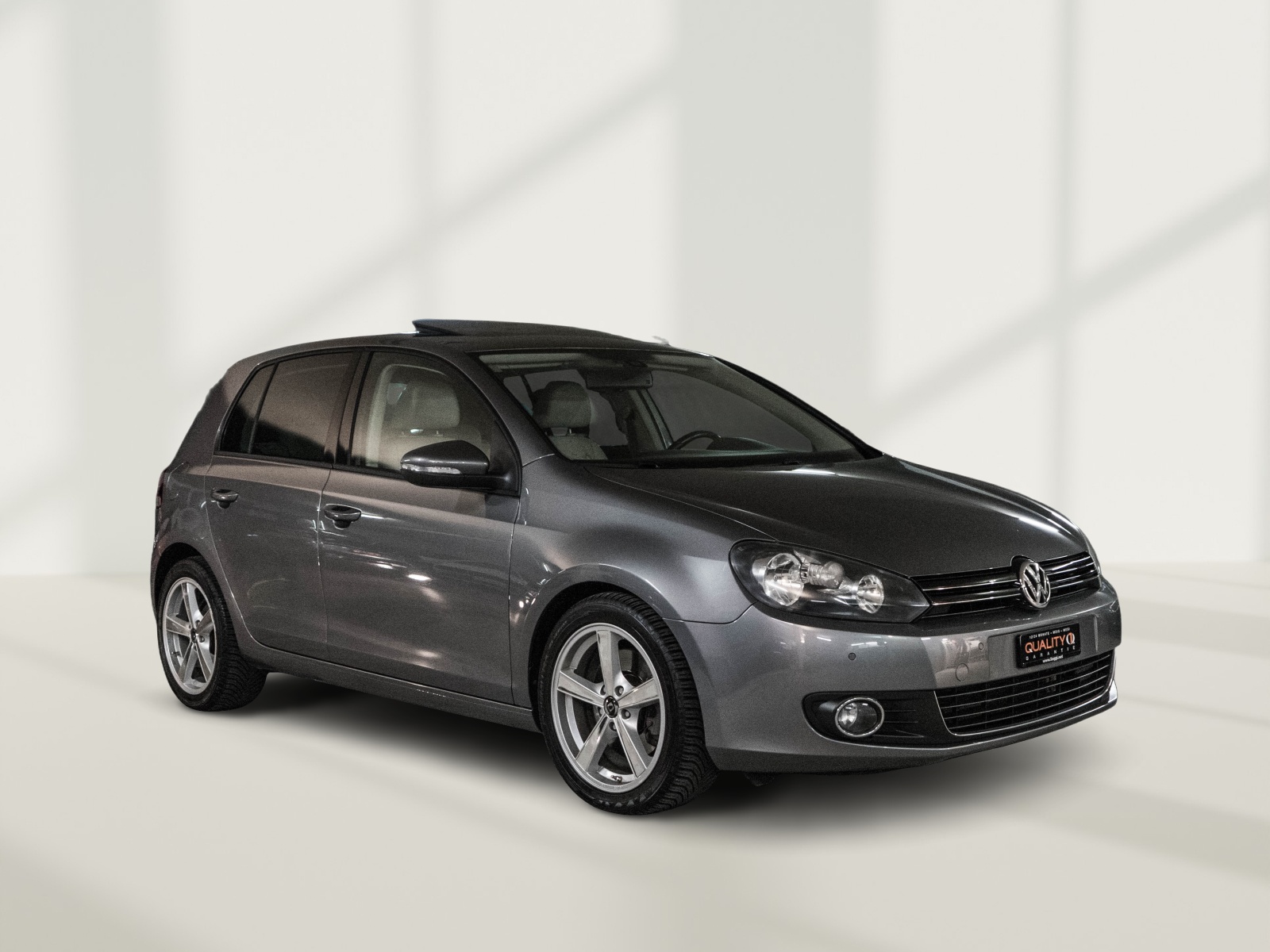 VW Golf VI 1.4 TSI Highline DSG STANDHEIZUNG & AHK-showroom-element-3