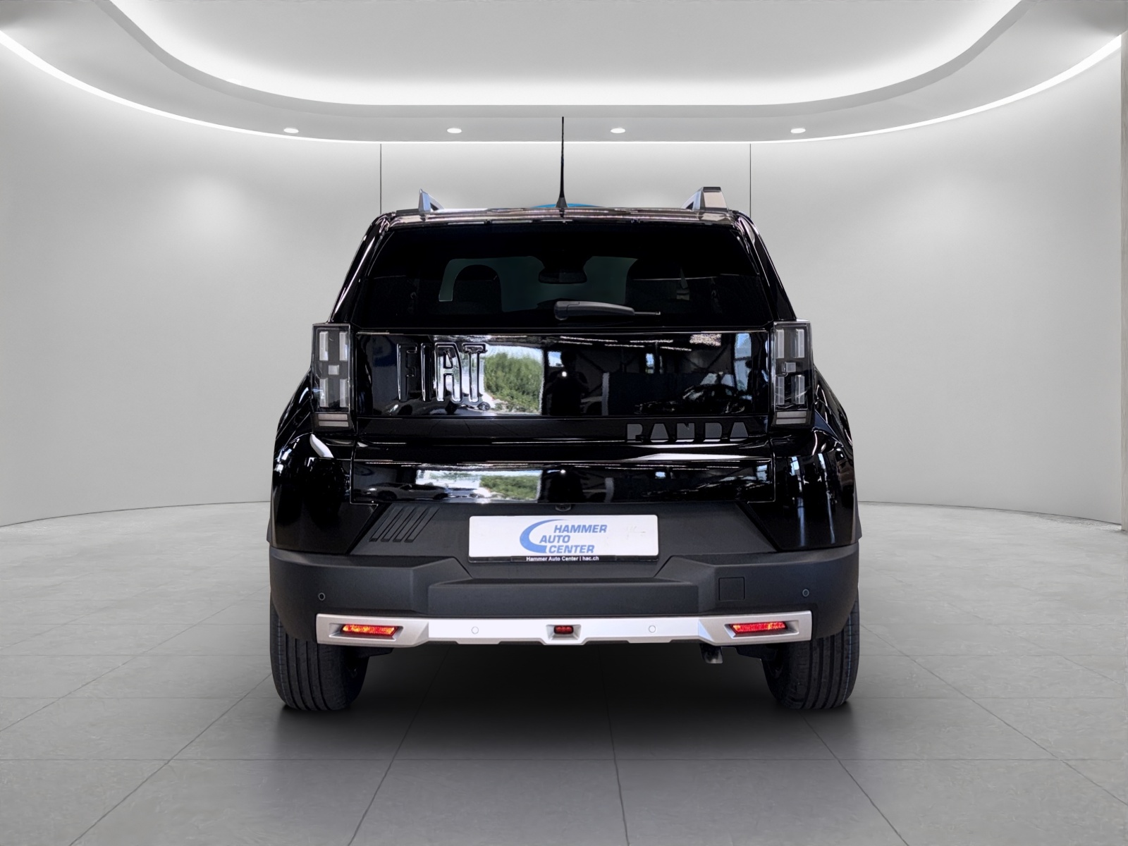 FIAT Grande Panda 1.2 Hybrid La Prima-image-3