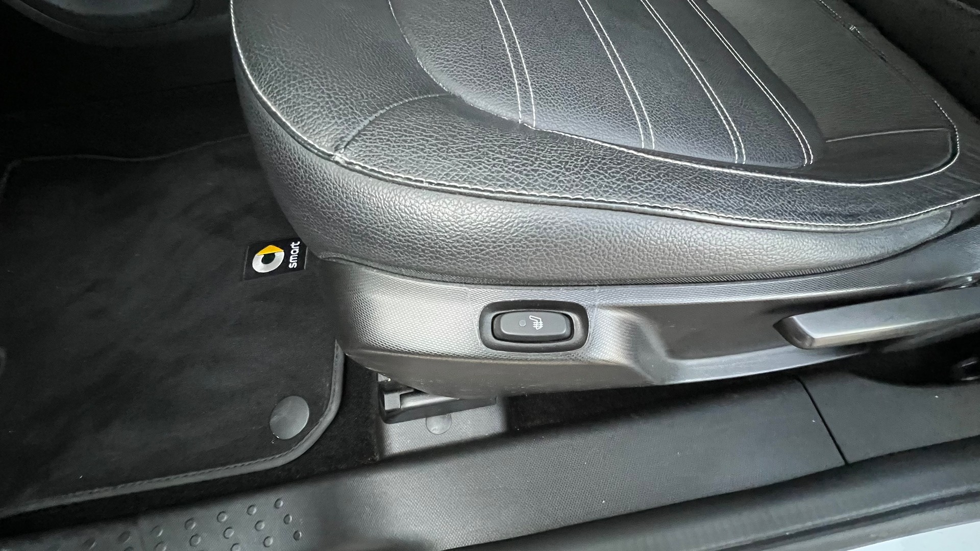 SMART FORTWO PRIME TWINMATIC l 90 PS-image-28
