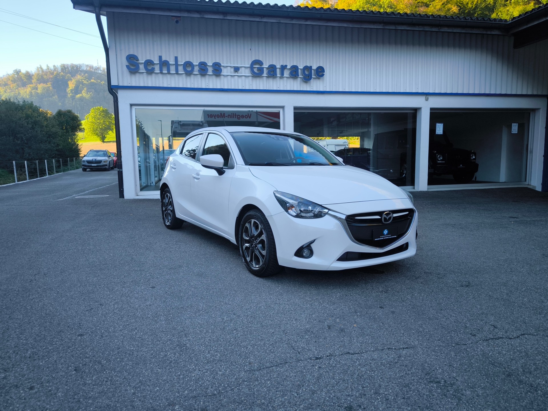 MAZDA 2 1.5i 16V Skyactiv-G Revolution Drive-showroom-element-1