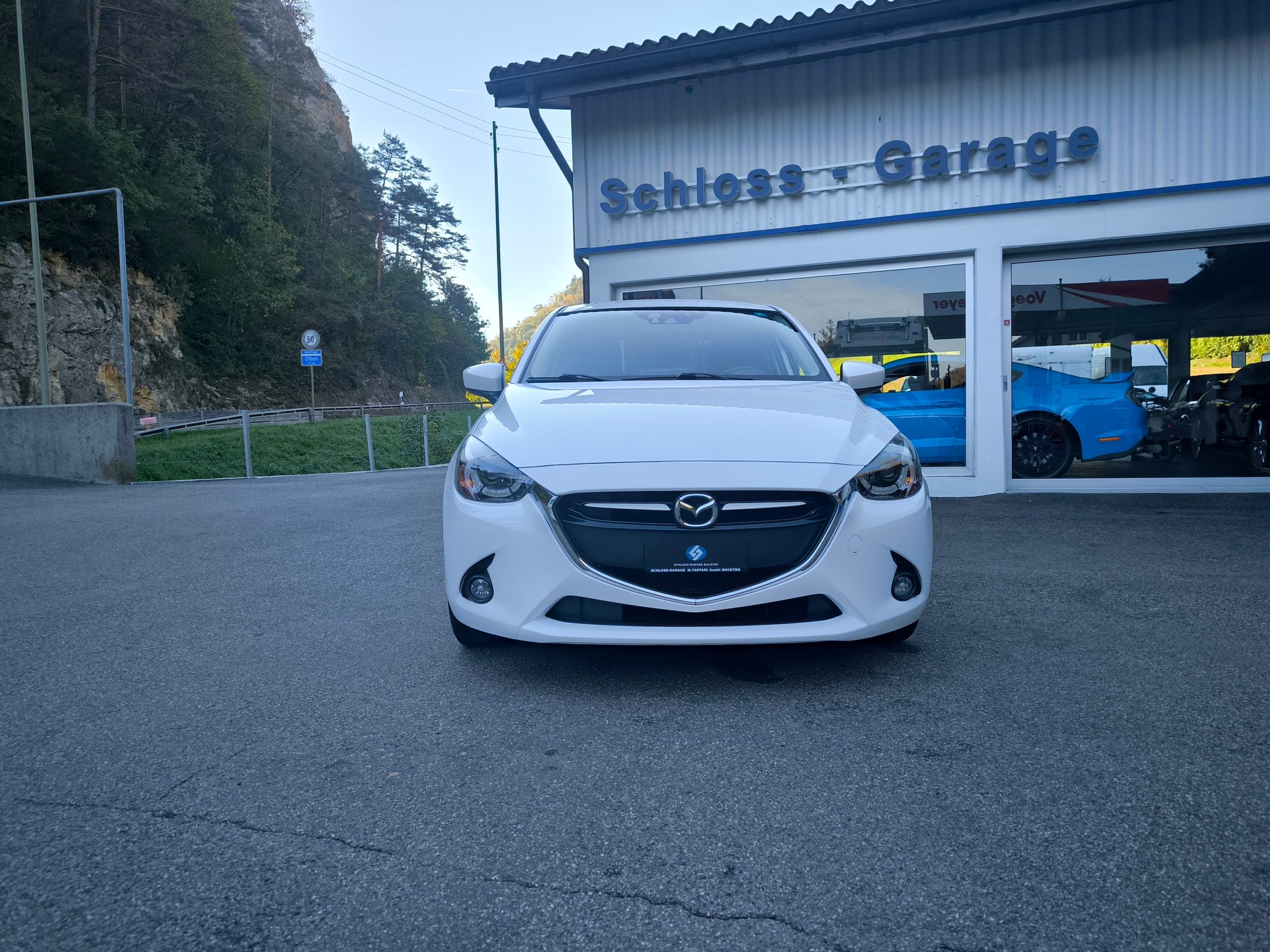 MAZDA 2 1.5i 16V Skyactiv-G Revolution Drive-showroom-element-3