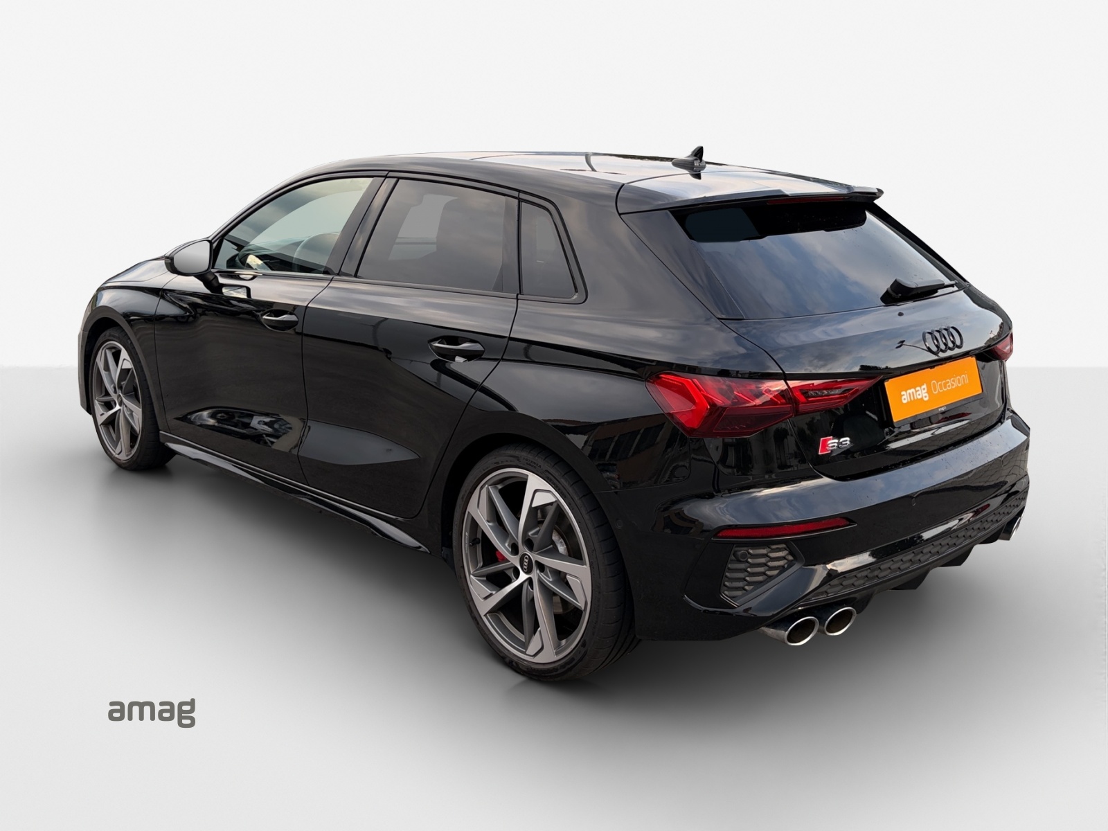 AUDI S3 Sportback 2.0 TFSI quattro S-tronic-showroom-element-2