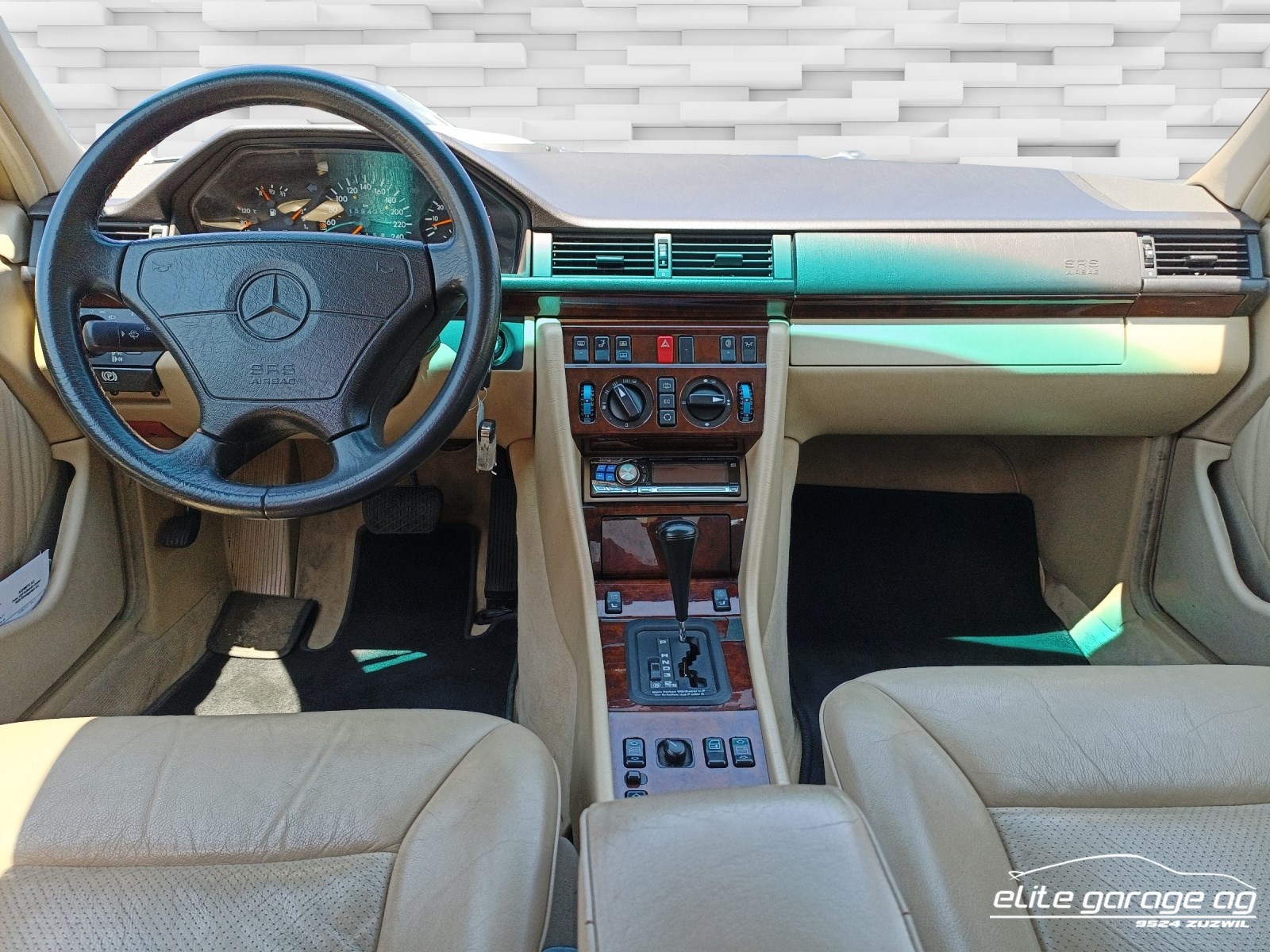 MERCEDES-BENZ E 420 Automatic-image-10