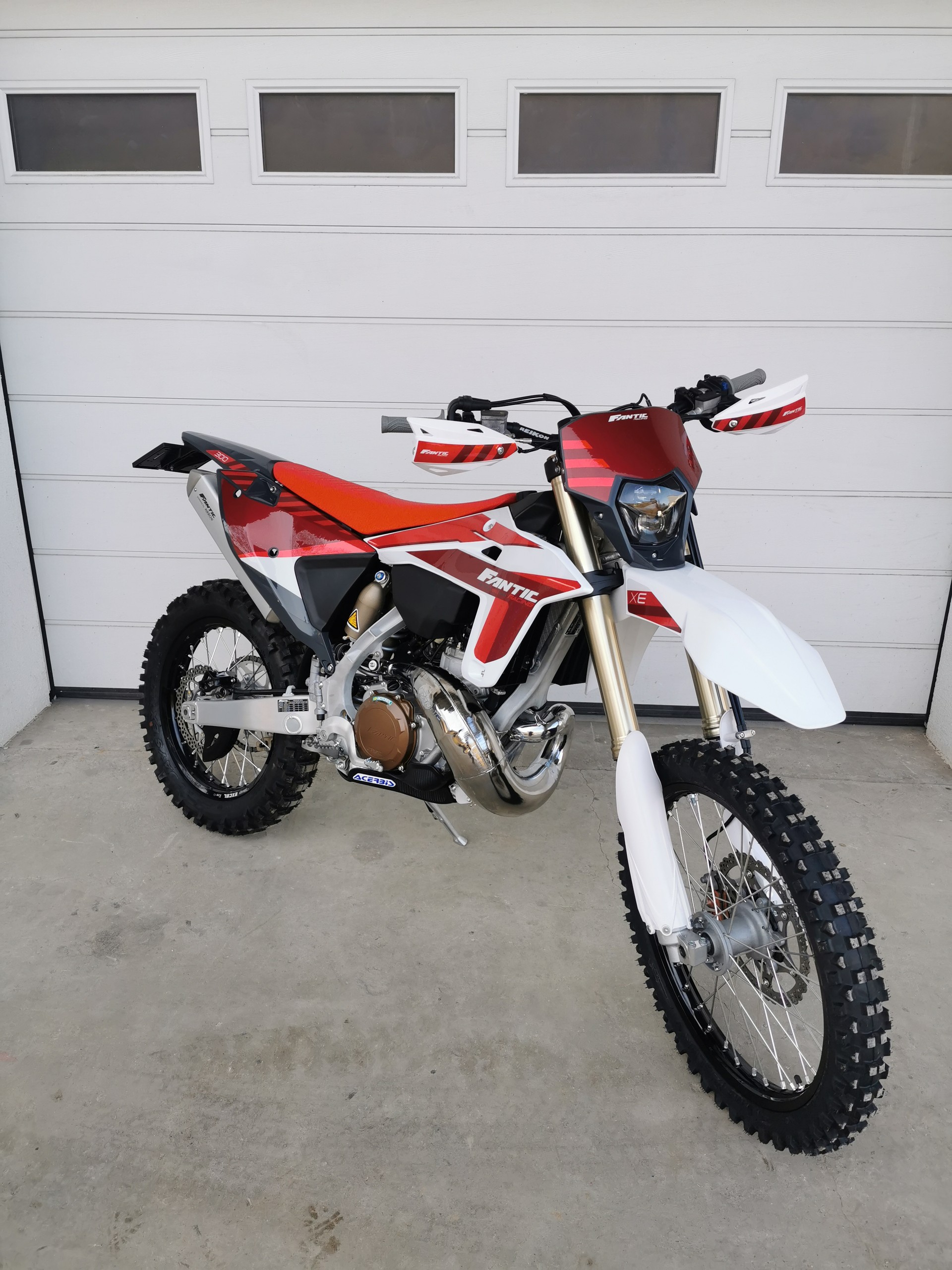 FANTIC XE 300