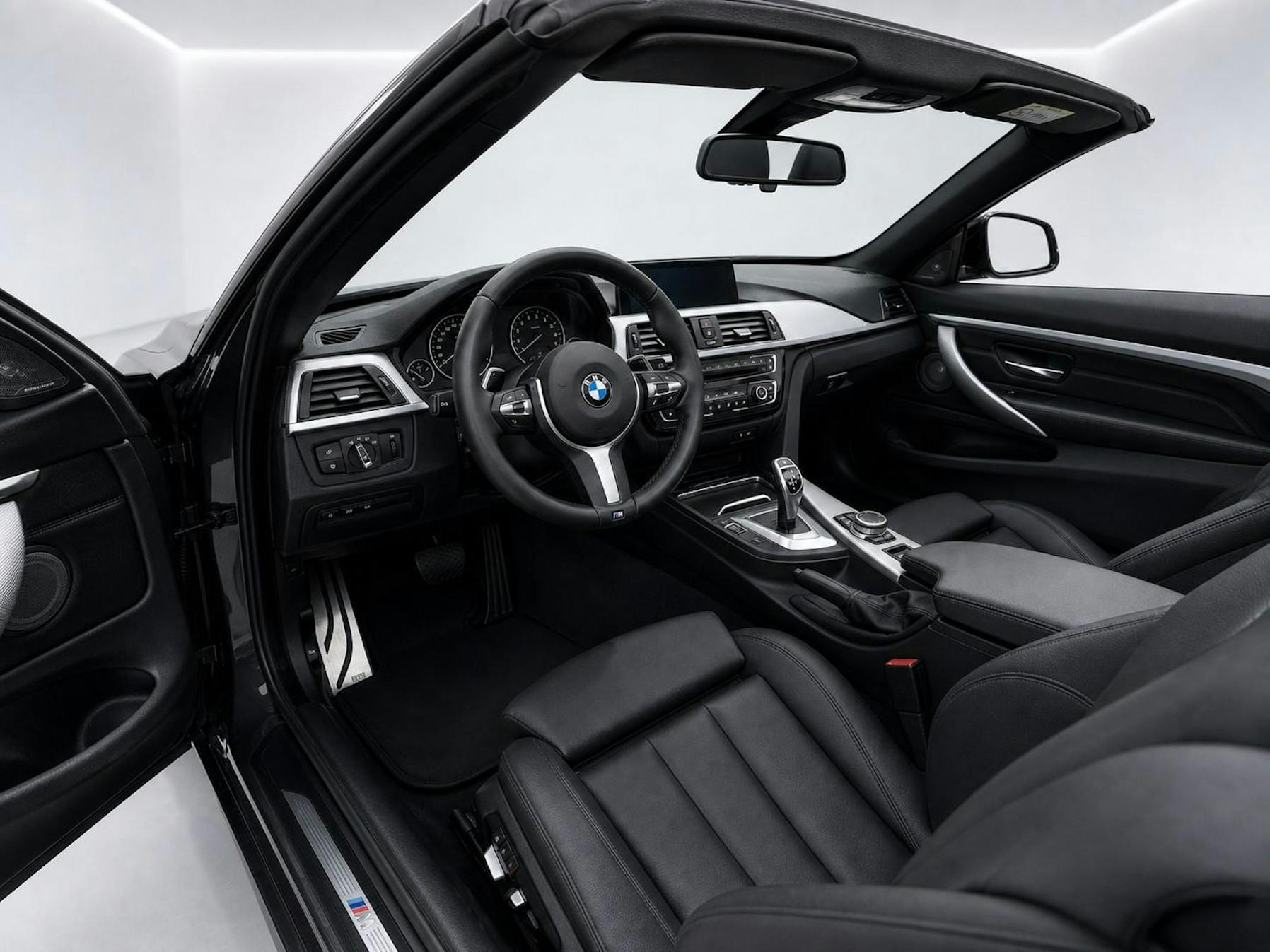BMW 440i Cabriolet xDrive M Sport-image-22
