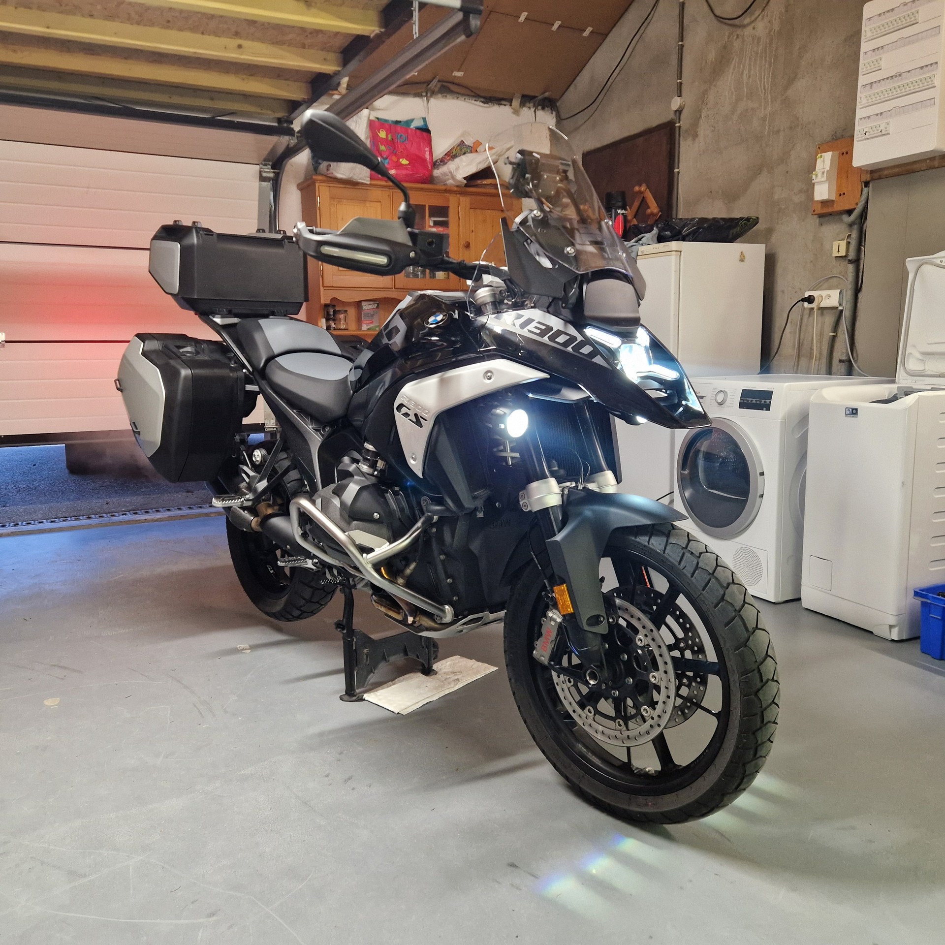 BMW R 1300 GS Triple black full options garantie 06/2028-image-8