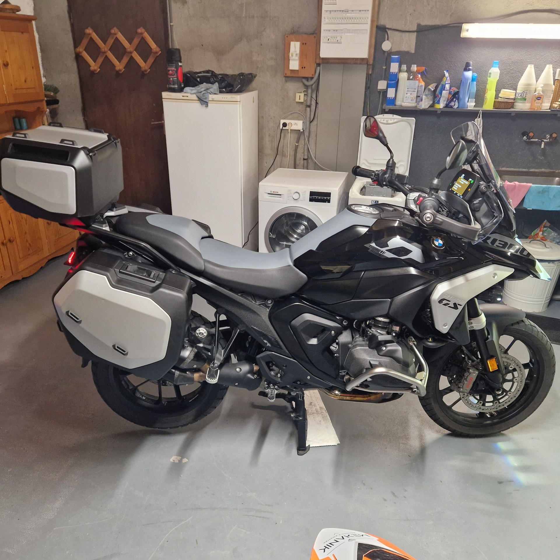 BMW R 1300 GS Triple black full options garantie 06/2028-image-2