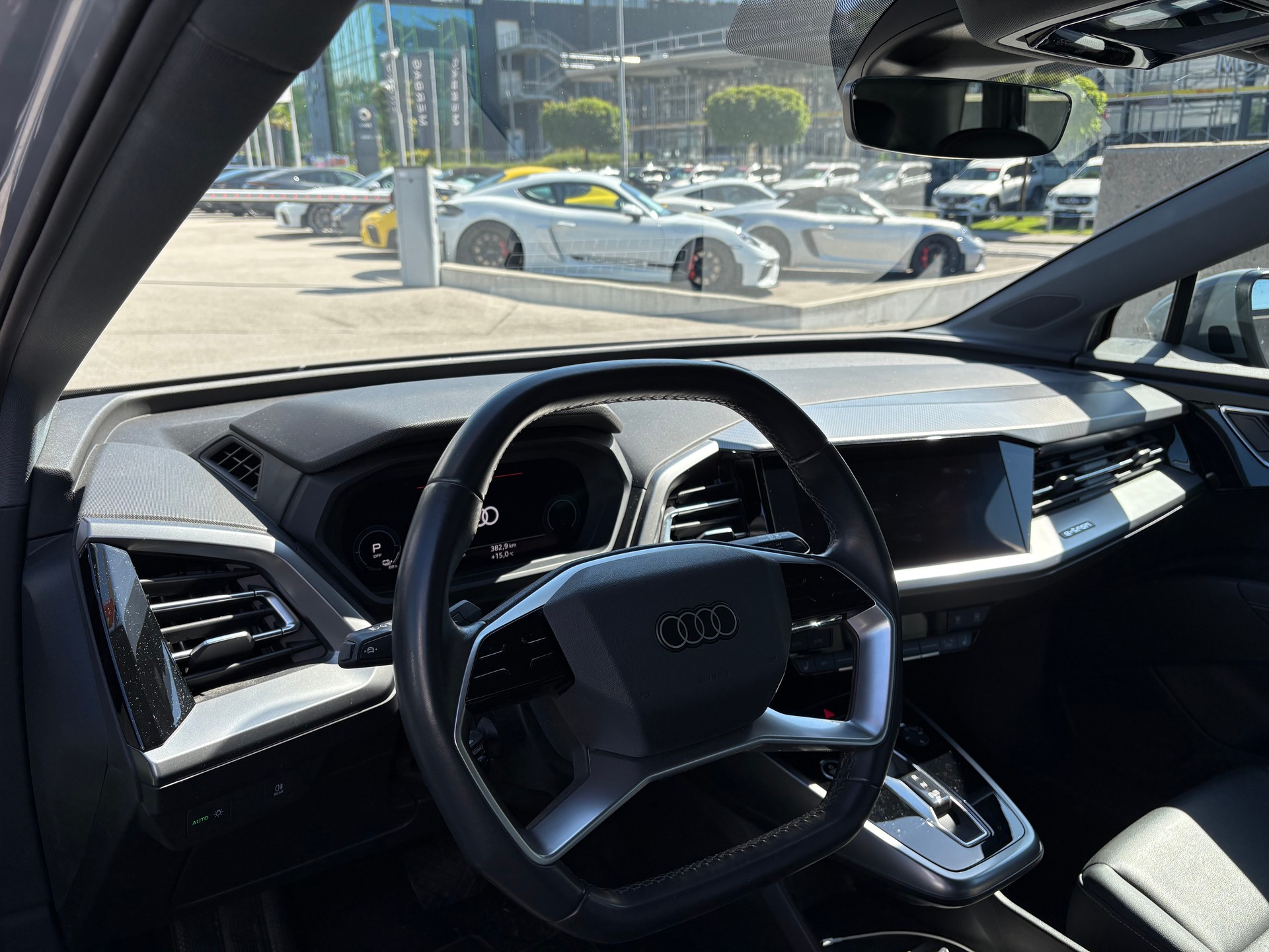 AUDI Q4 e-tron 40-image-11