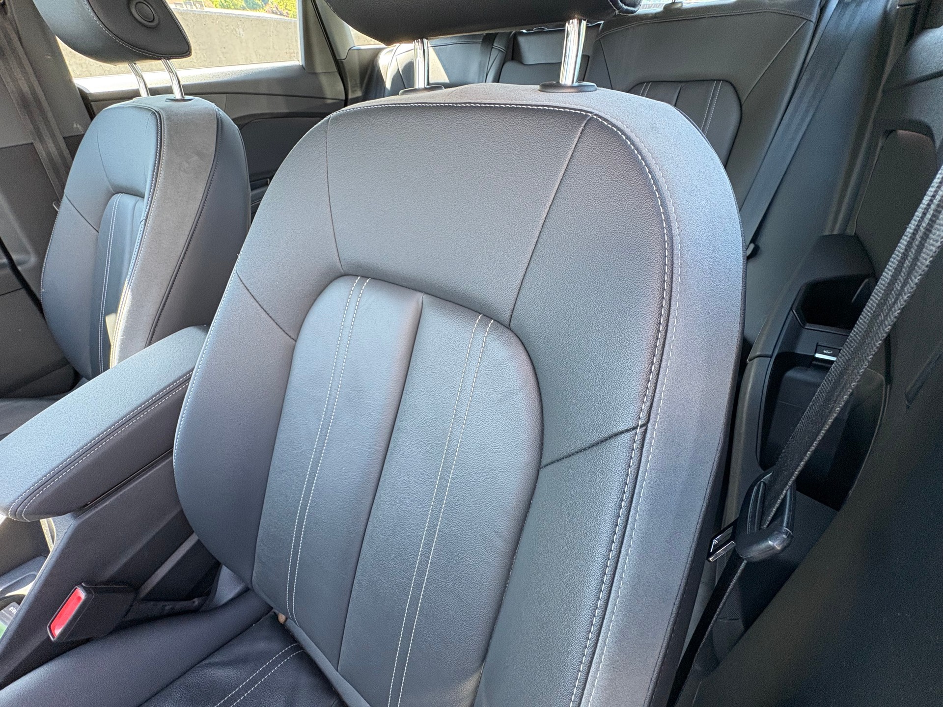 AUDI Q4 e-tron 40-image-13