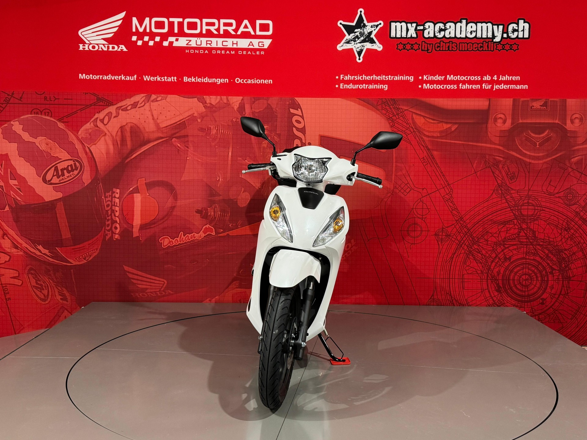 HONDA NSC Vision 110 **Neufahrzeug**-image-5