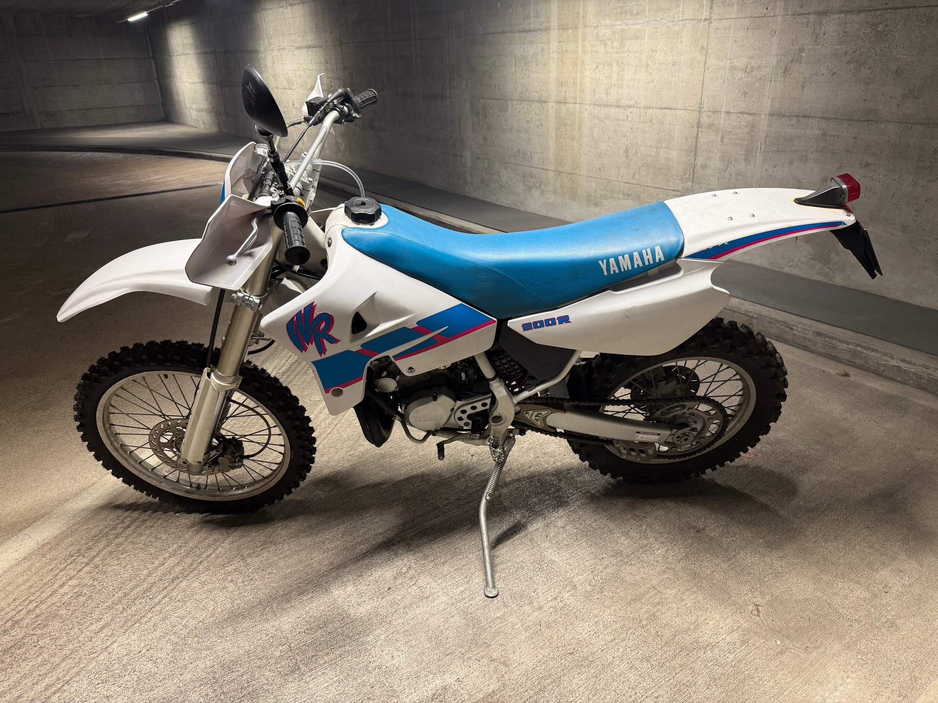 YAMAHA DT 200 WR-image-3