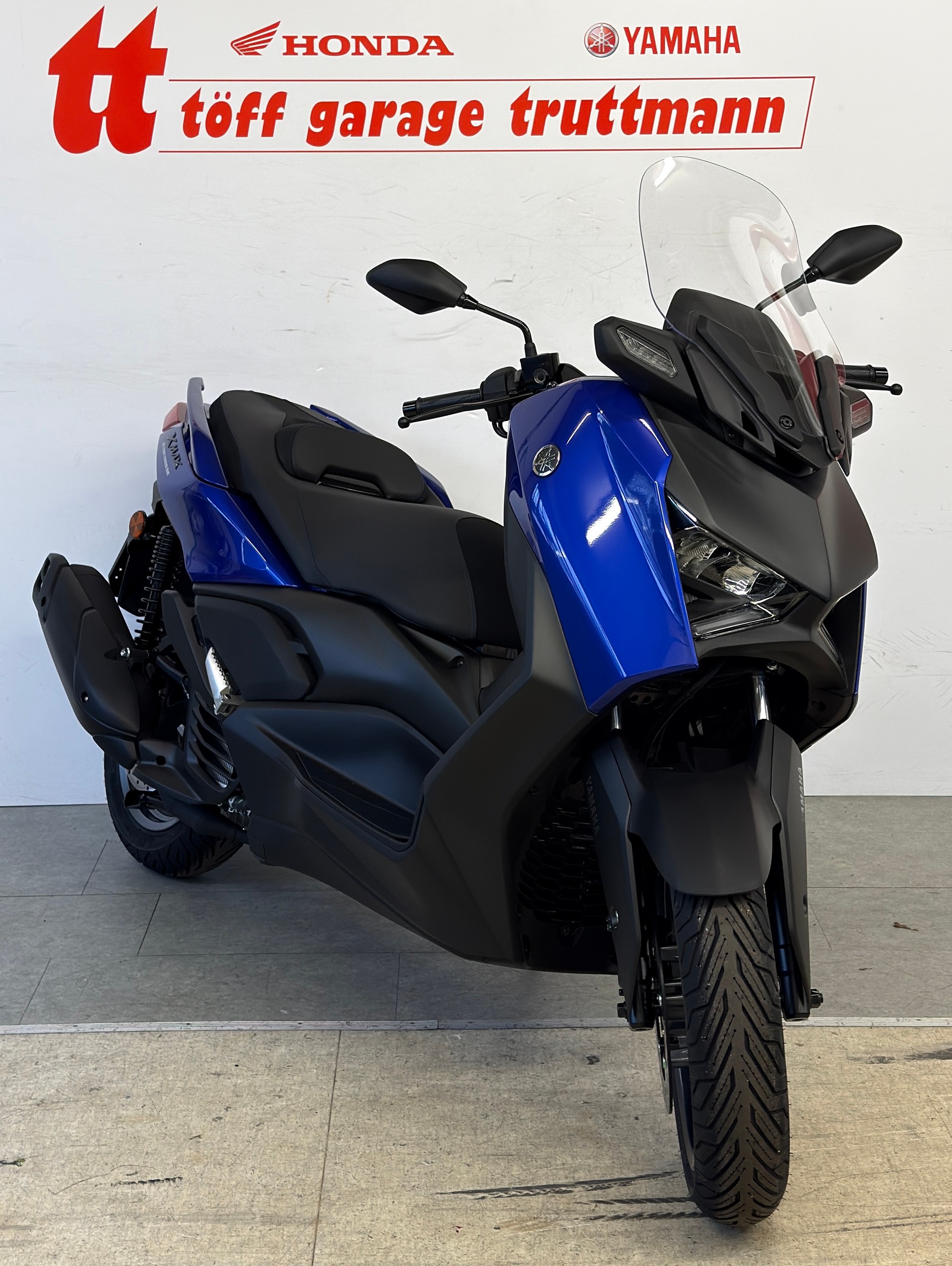 YAMAHA X-Max YP 125-image-2