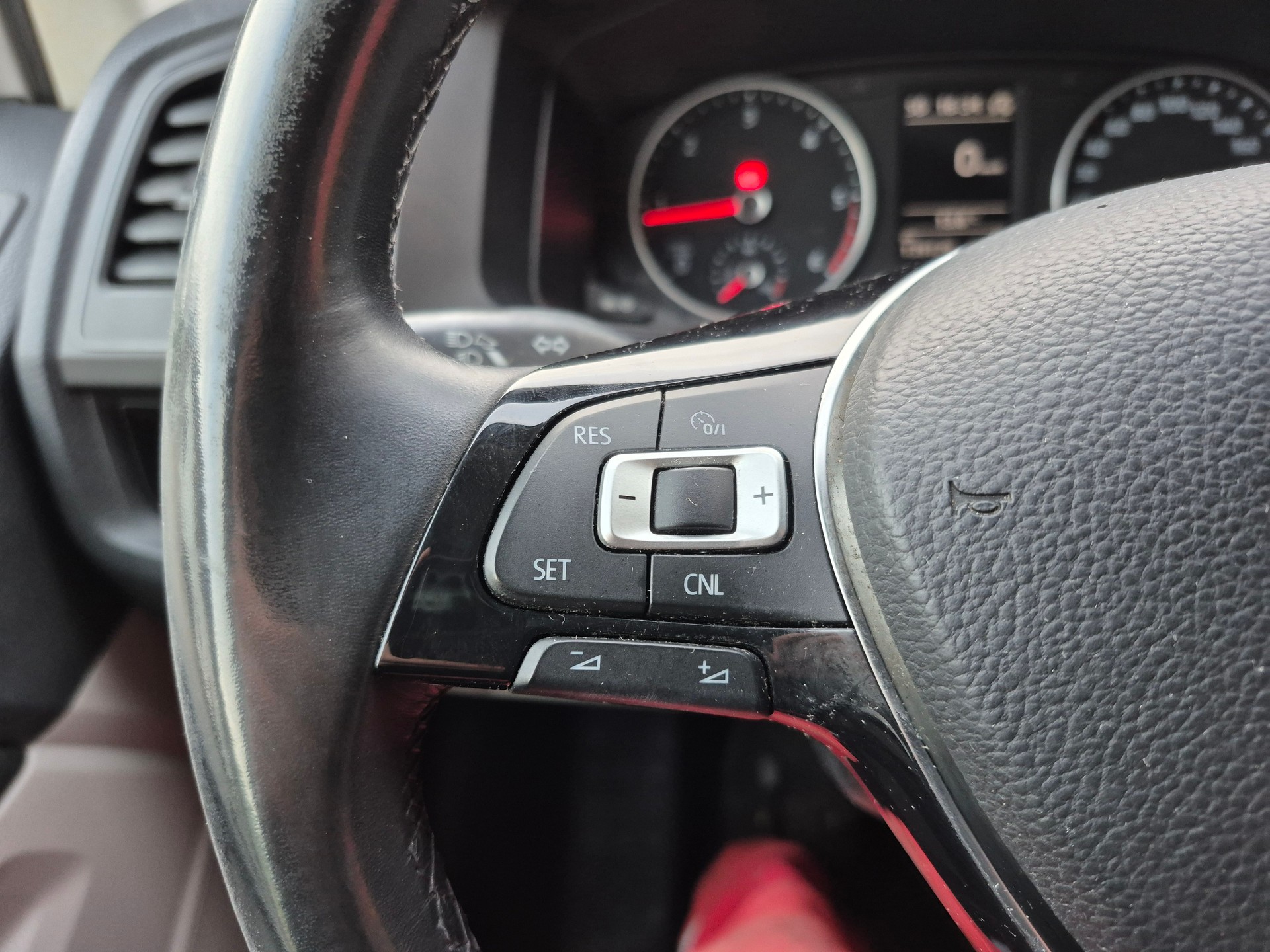 VW T6 2.0 TDI 4Motion-image-19