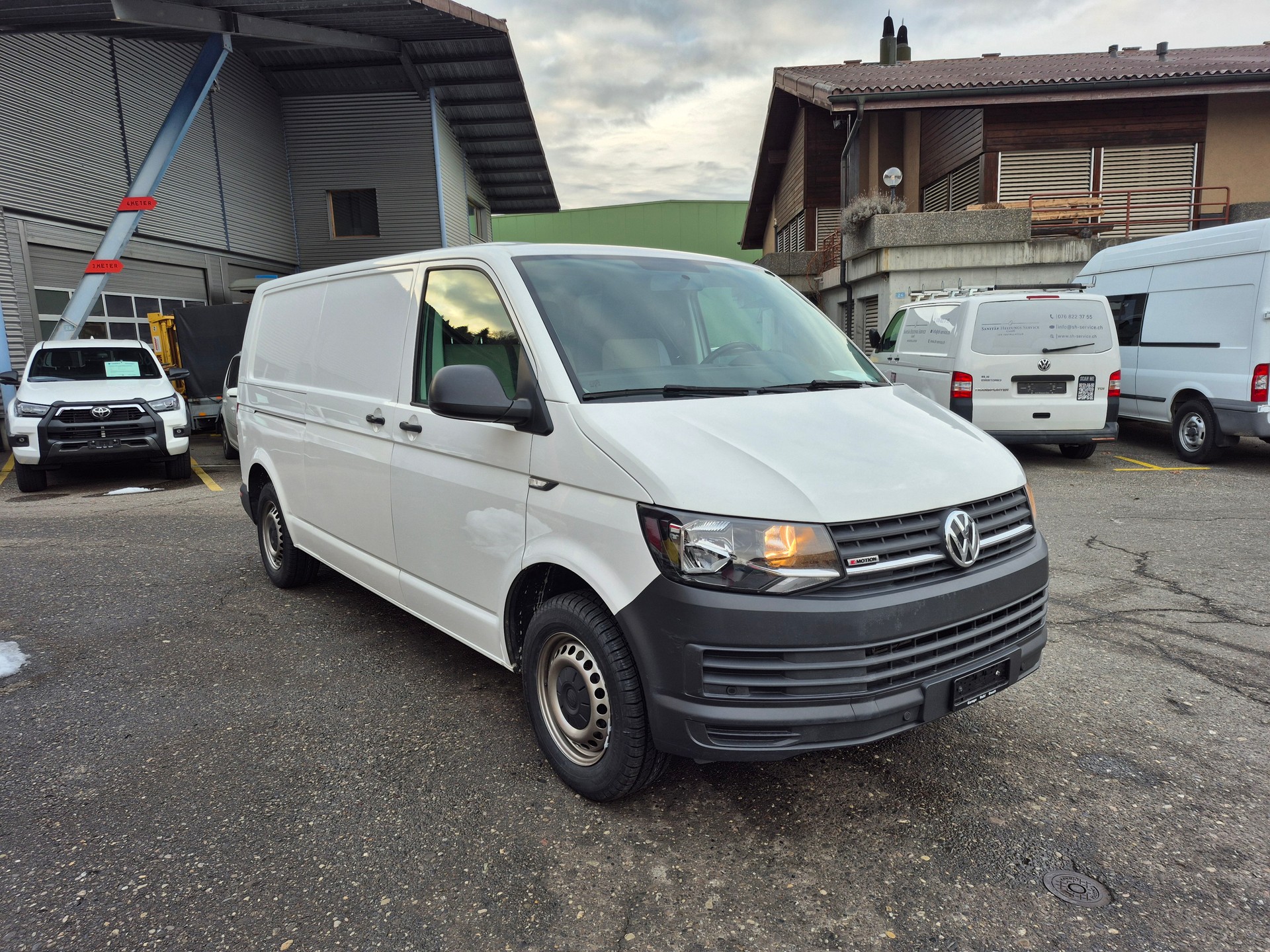 VW T6 2.0 TDI 4Motion-showroom-element-2