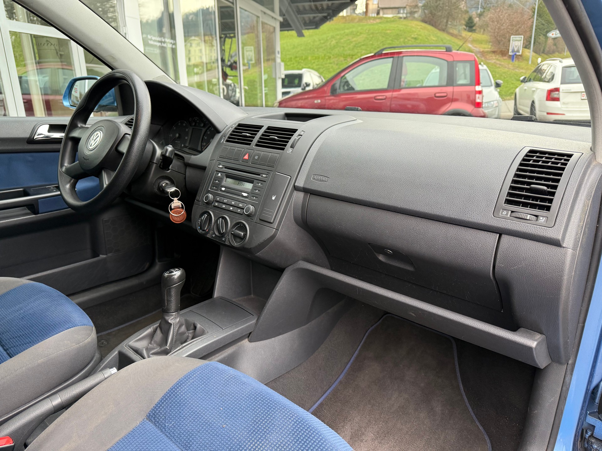VW Polo 1.4 16V Comfortline-image-12