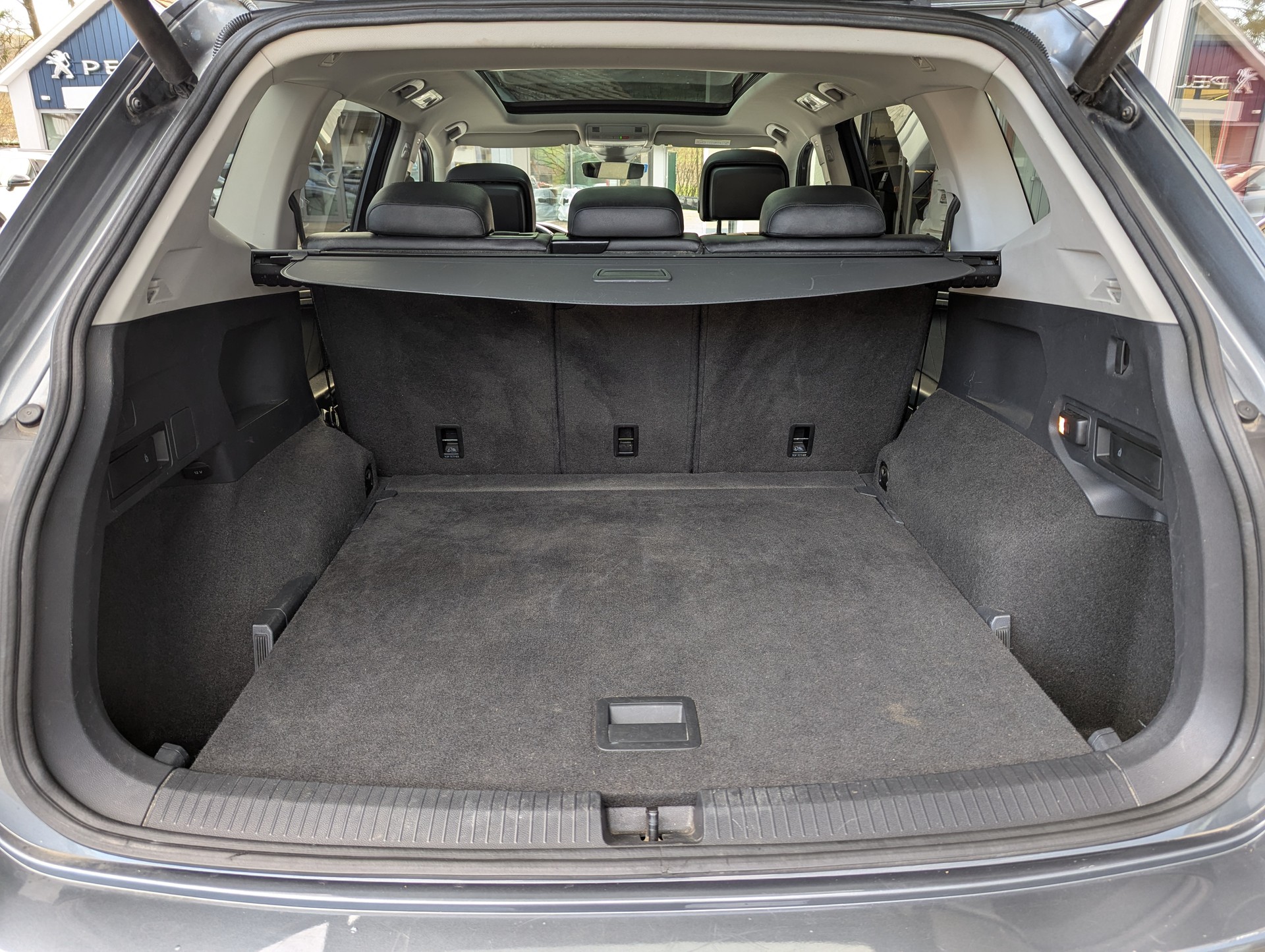 VW Tiguan Allspace 2.0 TDI SCR Highline 4Motion DSG-image-7